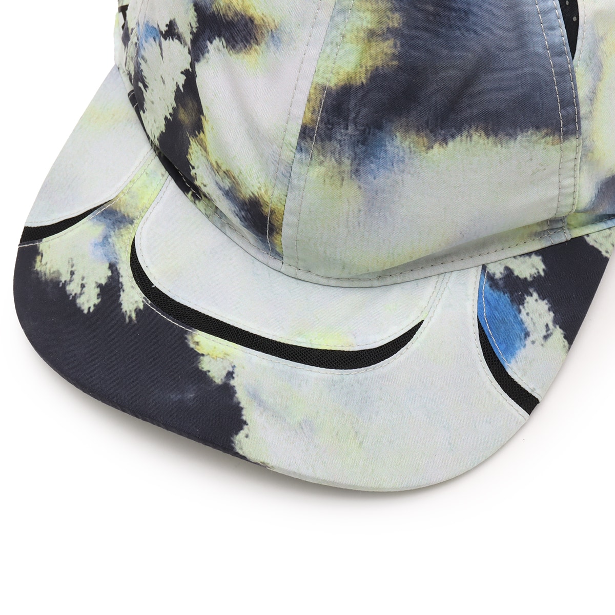 NIKE M NRG RN SUN HAT OFF WHITE の画像