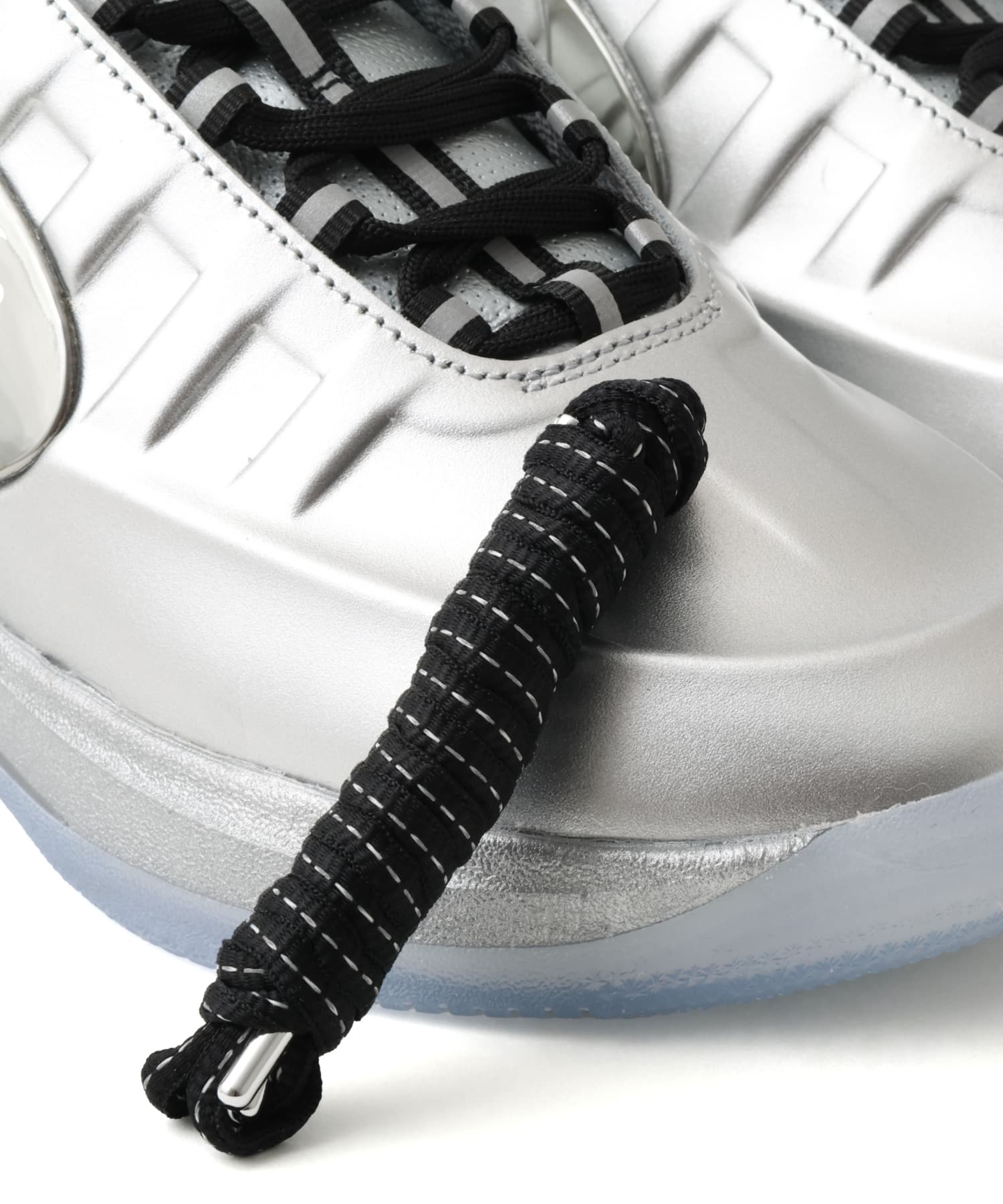 NIKE BOOK 2 EP MTLC SILVER/MTLC SILVER-BLACKの画像