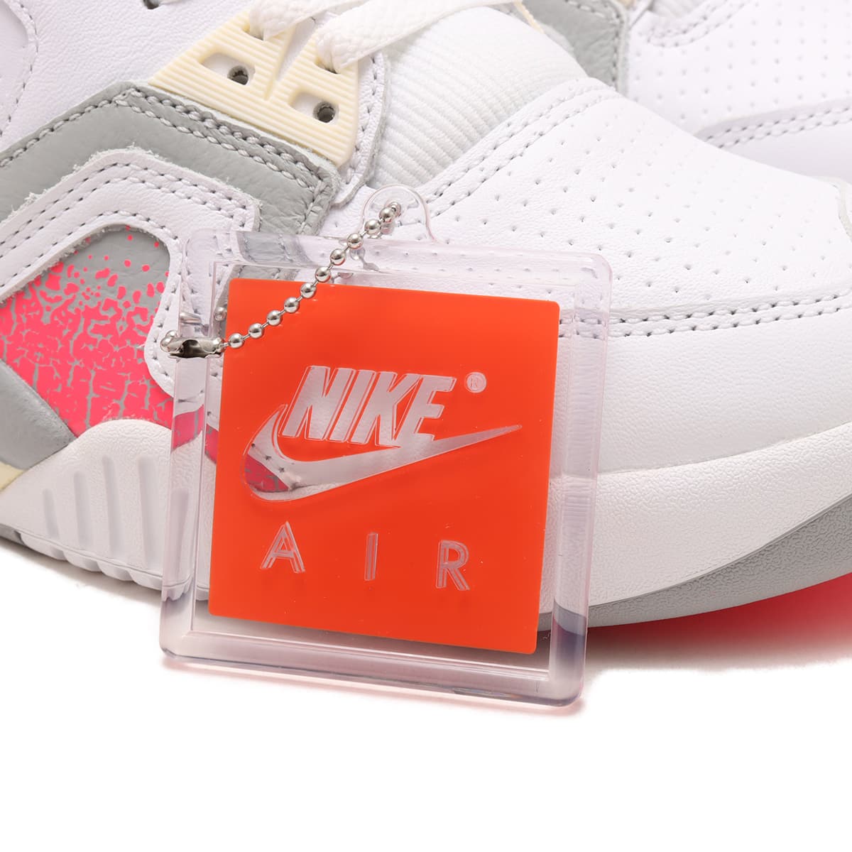 NIKE AIR TECH CHALLENGE II QS WHITE/RACER PINK-LT SMOKE GREY NIKE AIR TECH CHALLENGE II QS WHITE/RACER PINK-LT SMOKE GREY