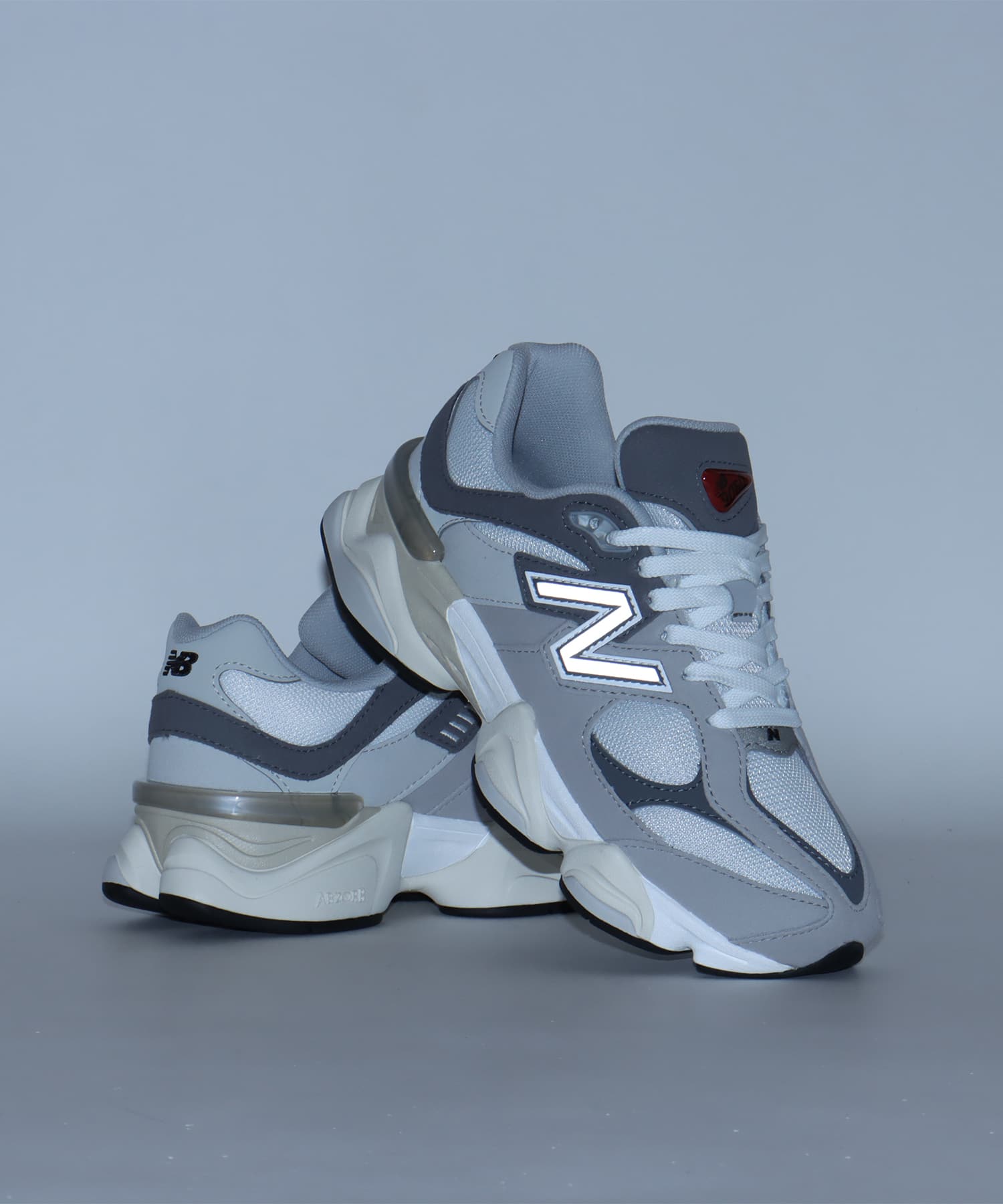 New Balance GC9060GY GRAYの画像