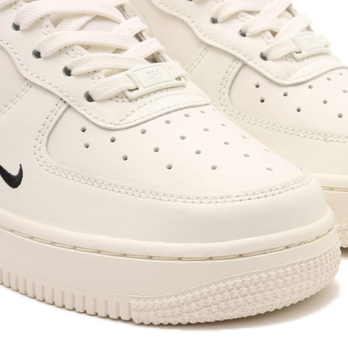 NIKE WMNS AIR FORCE 1 '07 ESS SAIL/SAIL-BLACK 24SU-I