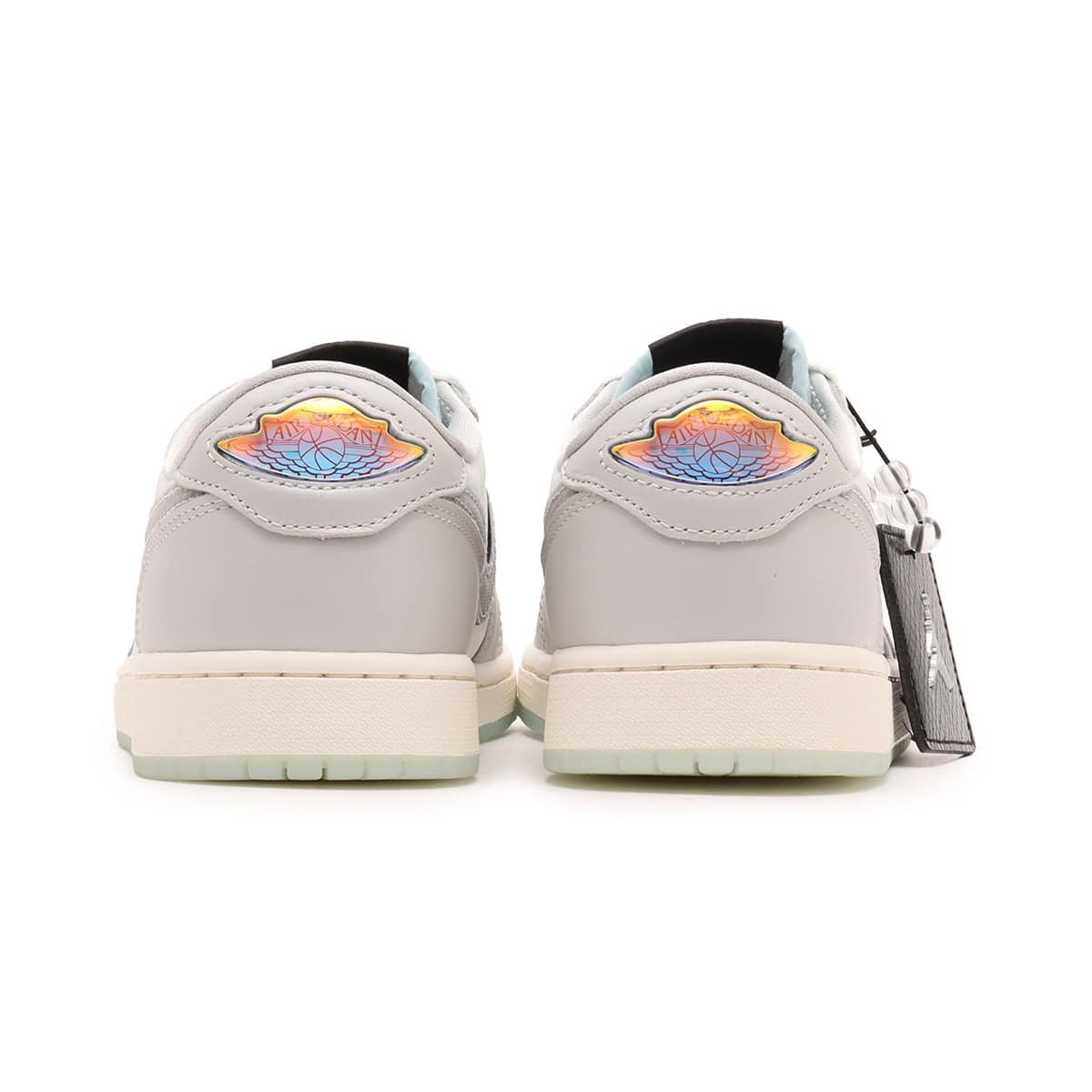 JORDAN BRAND AIR JORDAN 1 RETRO LOW OG CNY SUMMIT WHITE/SUMMIT WHITE-PHOTON DUSTの画像