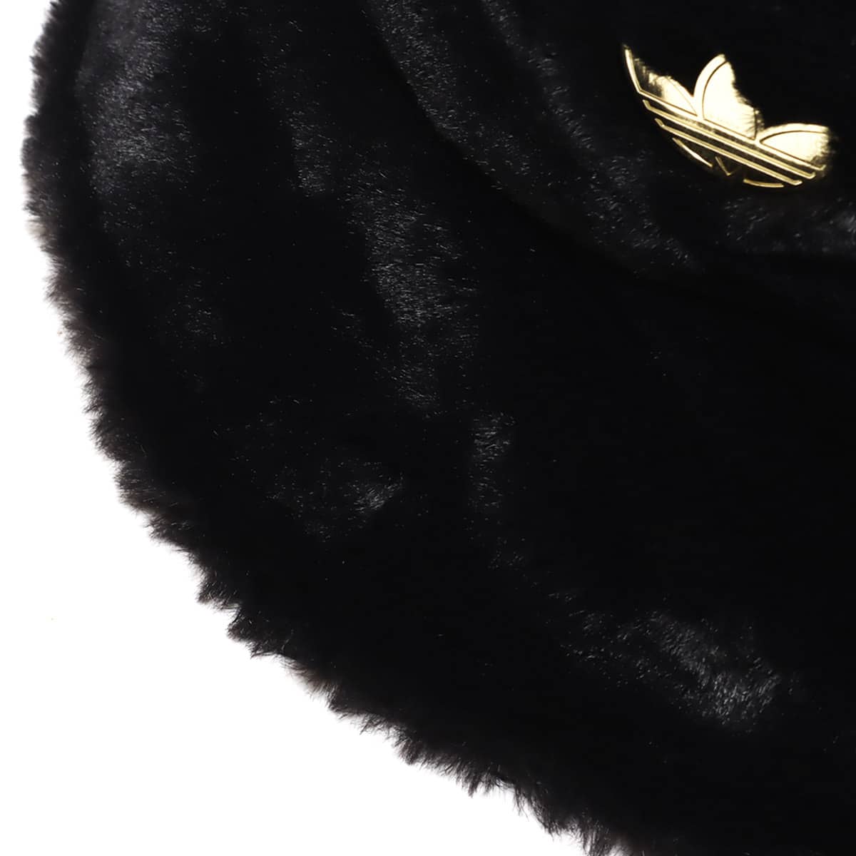adidas BUCKET HAT BLACKの画像