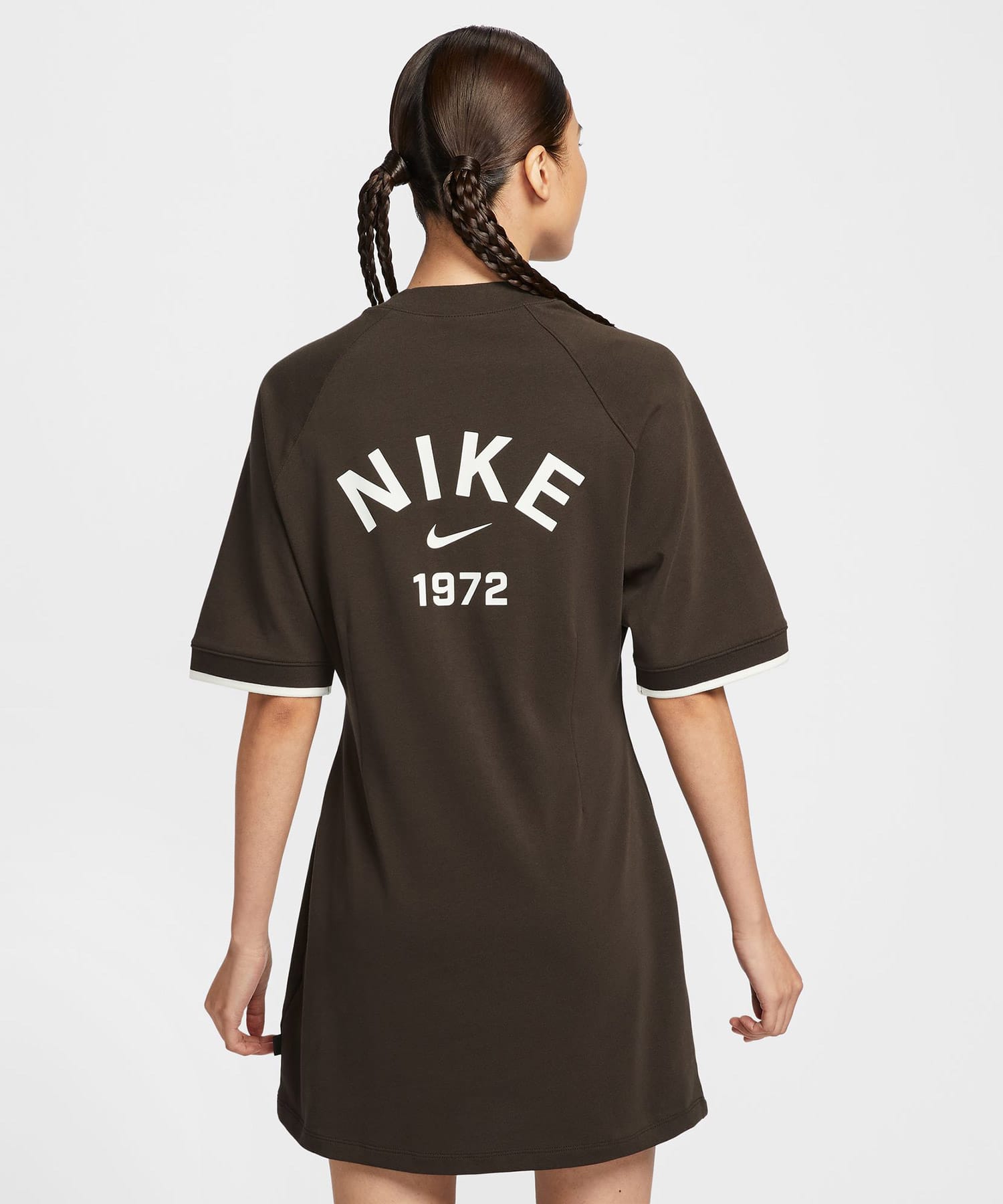 NIKE AS W NSW CLLCTN TSHRT DRESS VELVET BROWN/SAILの画像