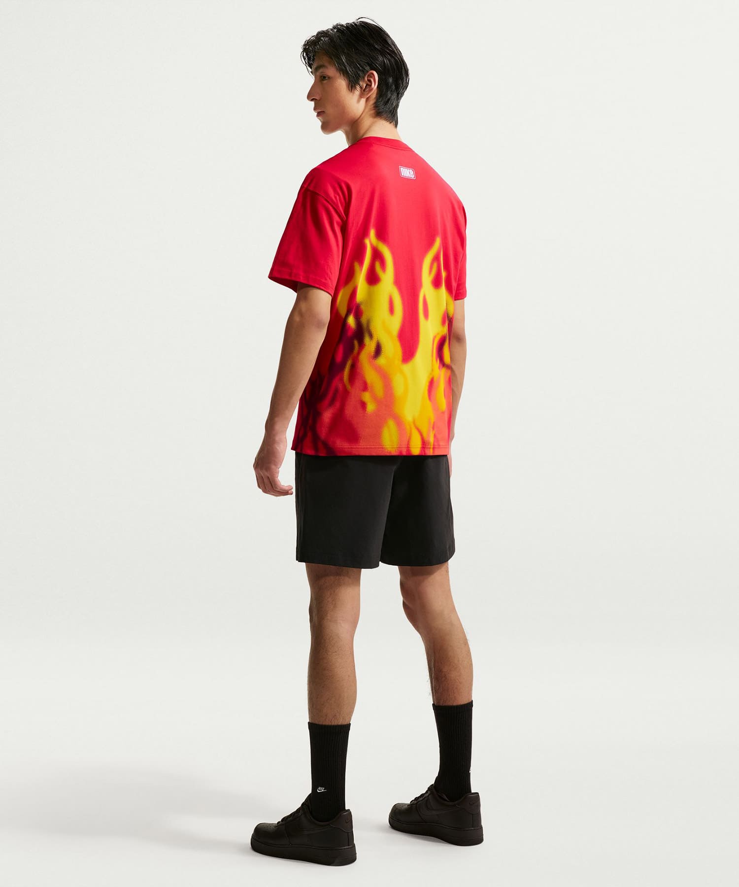 NIKE AS U NSW TEE OC GENDER NEUTRAL UNIVERSITY REDの画像
