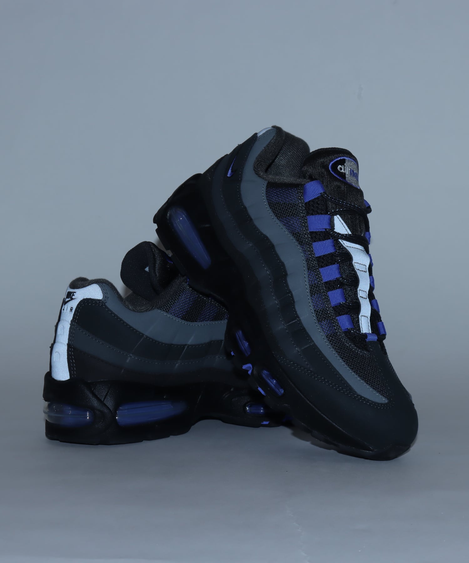NIKE AIR MAX 95 BIG BUBBLE BLACK/SAPPHIRE-ANTHRACITE-DK SMOKE GREYの画像