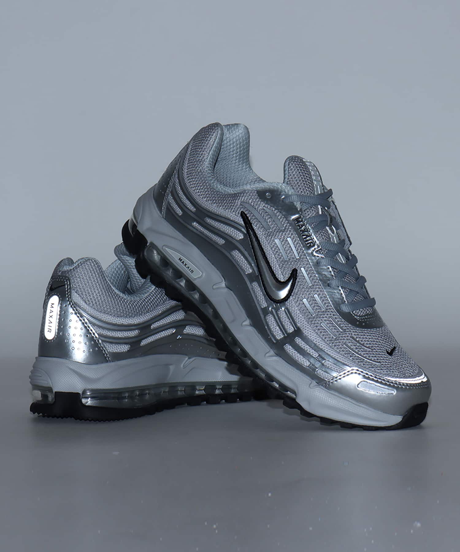 NIKE AIR MAX TL 2.5 FLT SILVER/METALLIC SILVERの画像