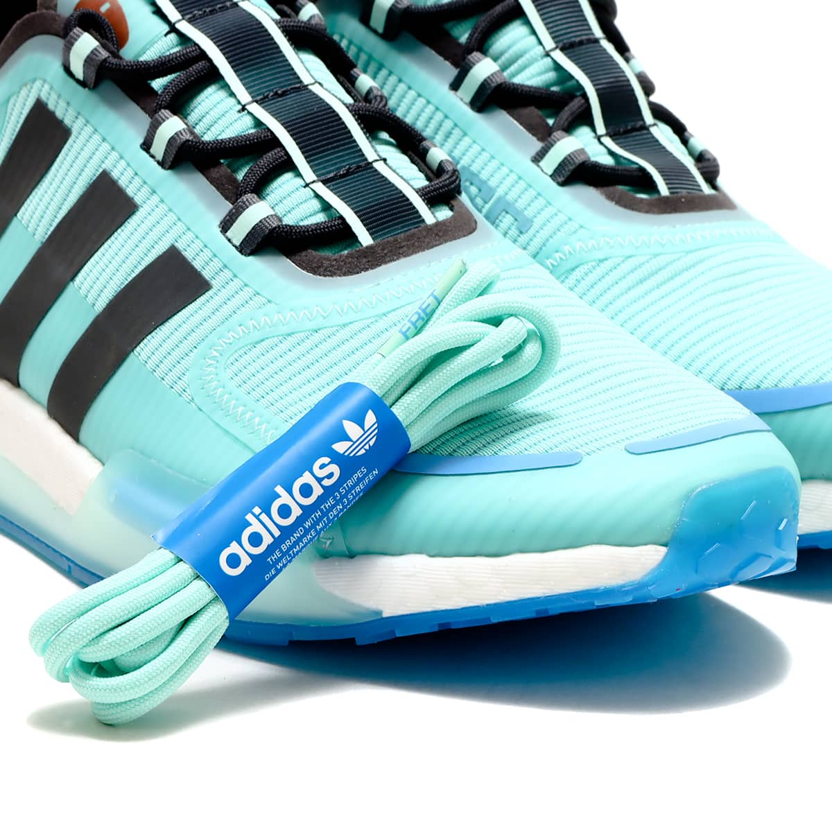 adidas アディダス　XBOX NMD_V3 新品未使用　靴紐替え付き