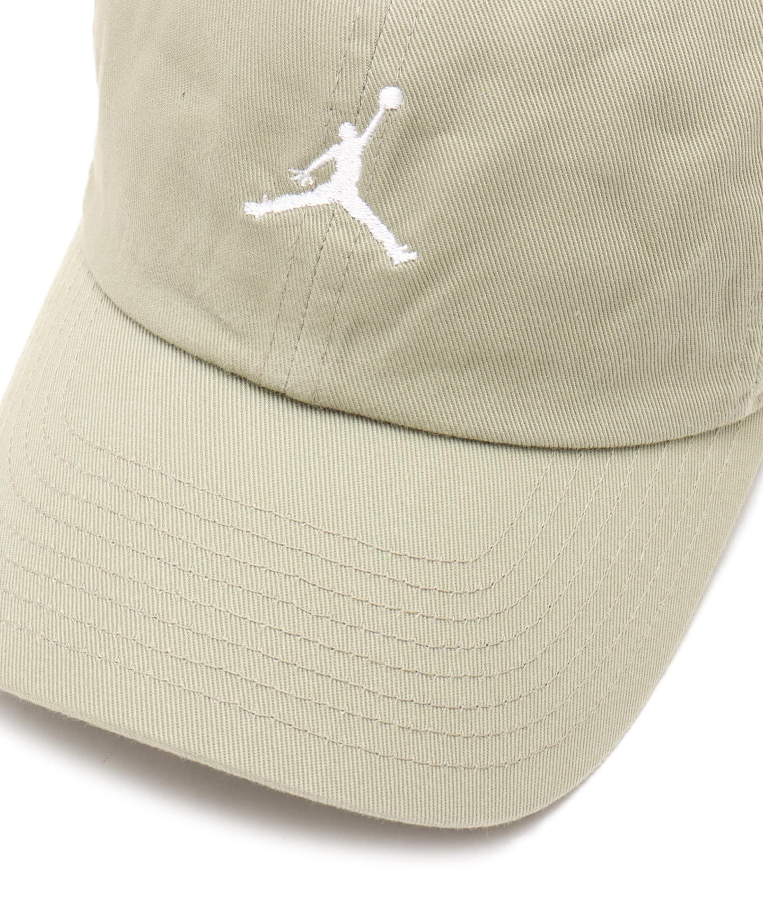 JORDAN BRAND U J CLUB CAP US CB WSH JM MEDIUM KHAKI/WHITEの画像