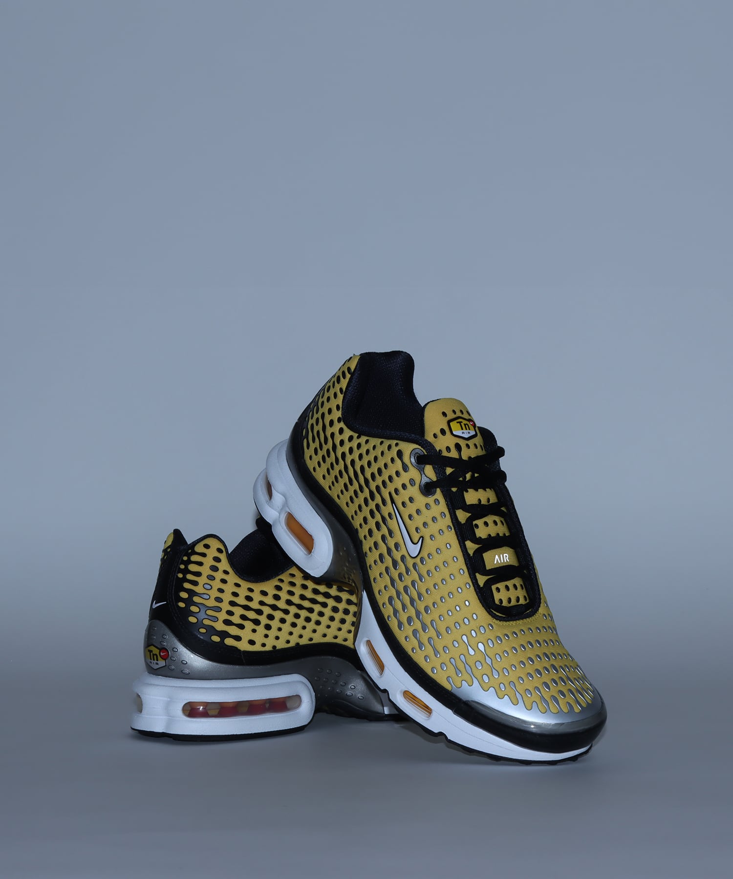 NIKE AIR MAX PLUS VII VARSITY MAIZE/WHITE-BLACKの画像