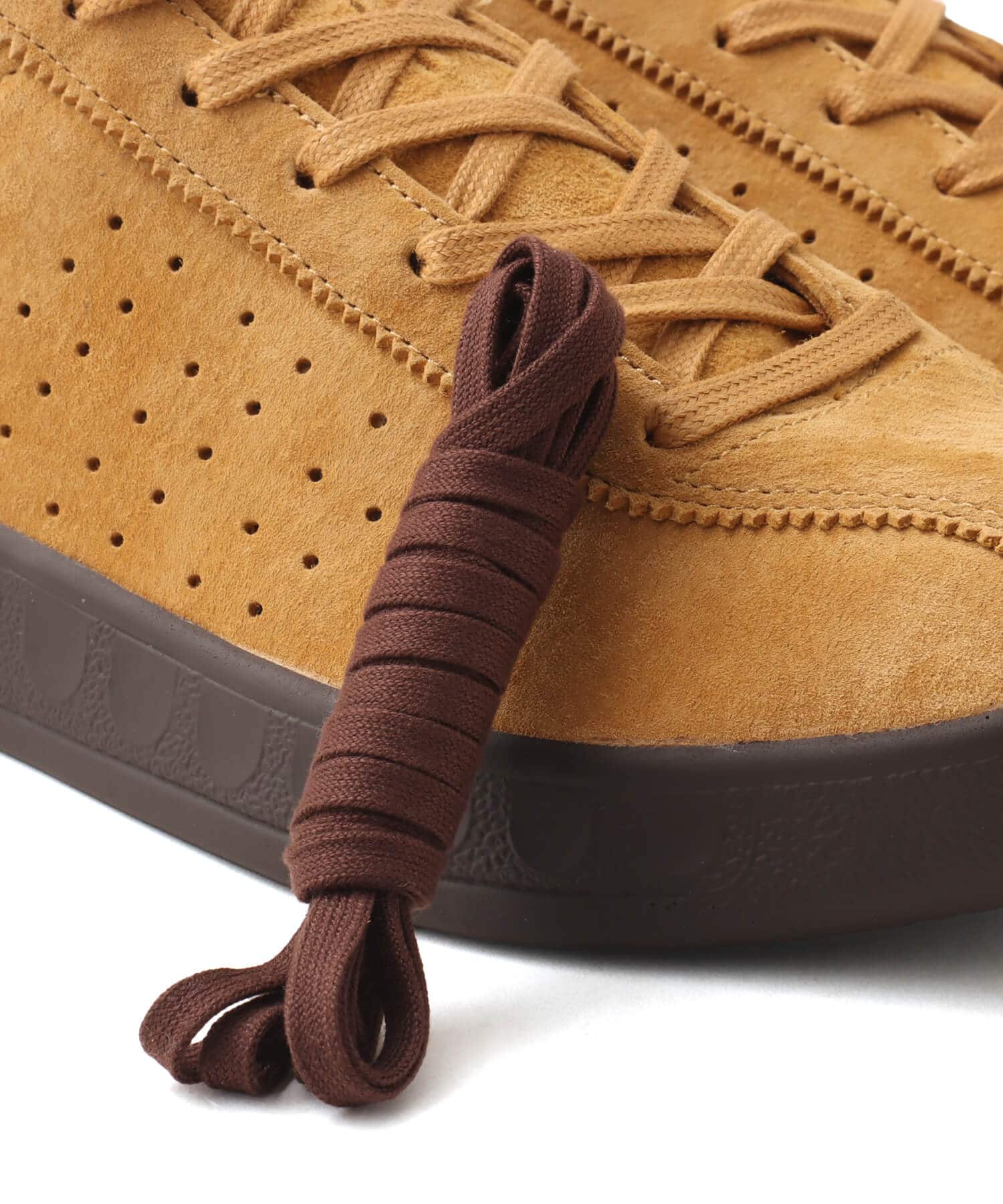 adidas MALLORCA MESA/DBROWN/NONEの画像