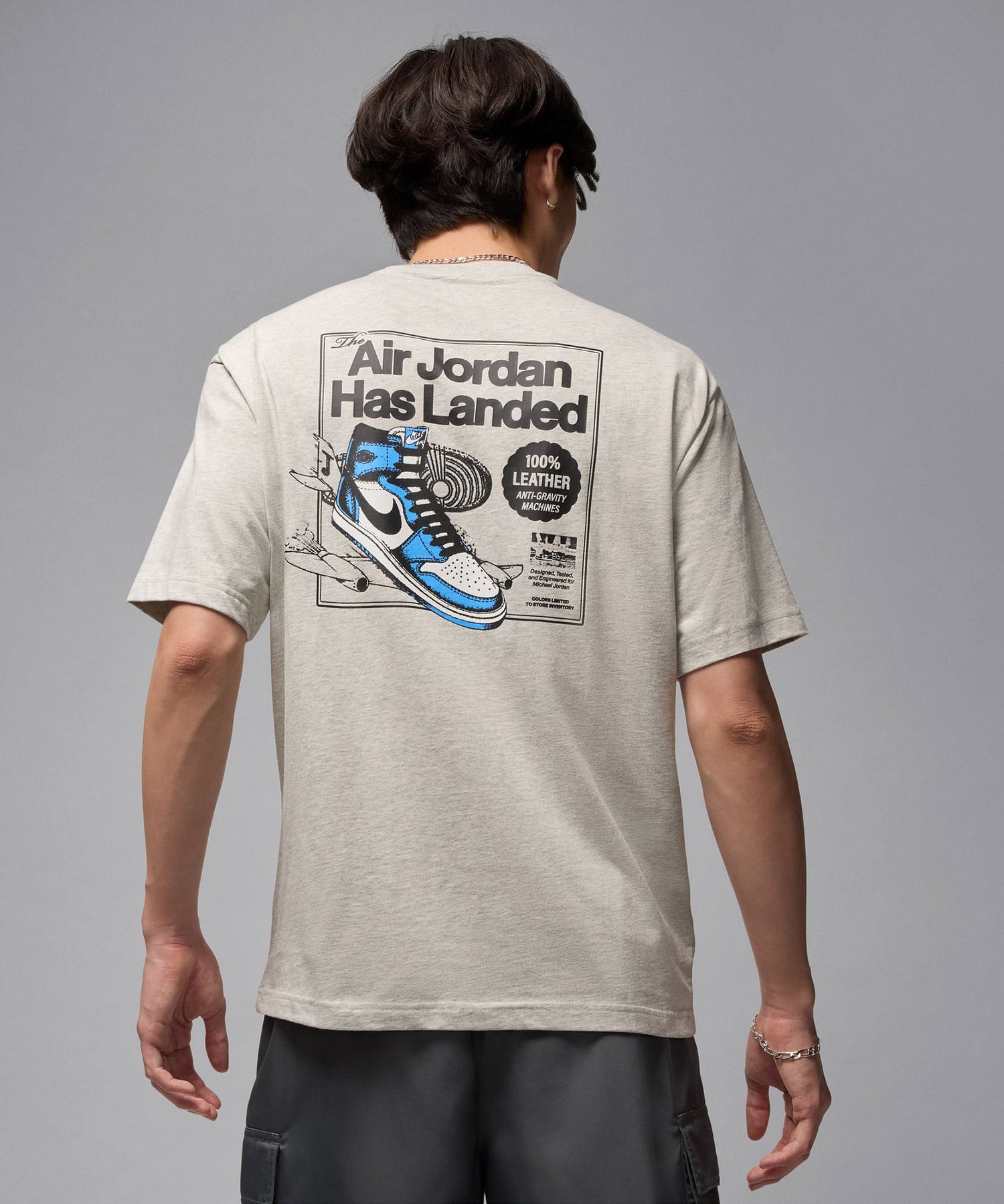 JORDAN BRAND M J NC AJ1 AD SS CREW GREY HEATHER/WHITEの画像