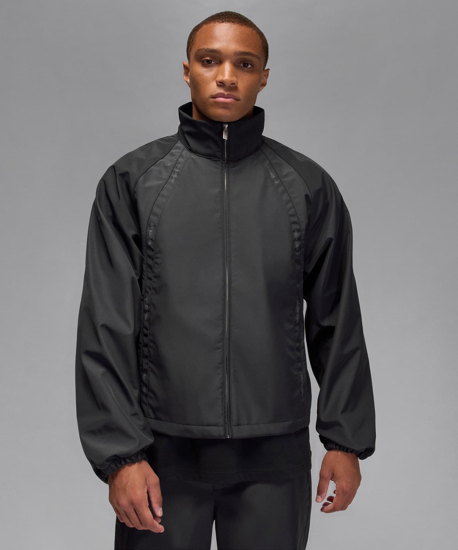 JORDAN BRAND M J AIR JDN TRACK JKT OFF NOIRの画像