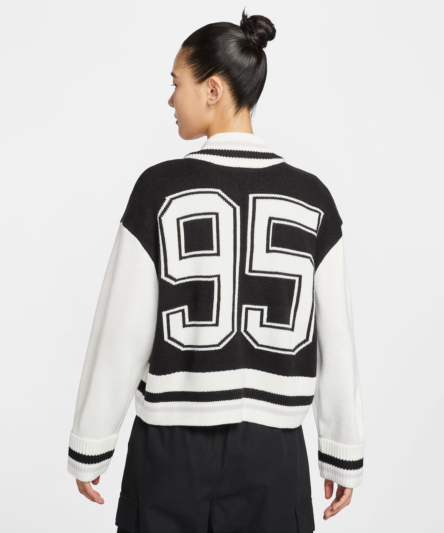 NIKE AS W NSW CARDIGAN STREET BLACK/SAIL/VAST GREY/SAILの画像