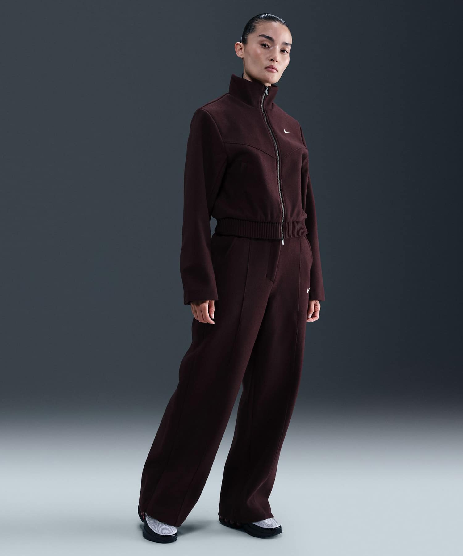 NIKE AS W NSW TAILORED WR JACKE BURGUNDY CRUSH/SAILの画像