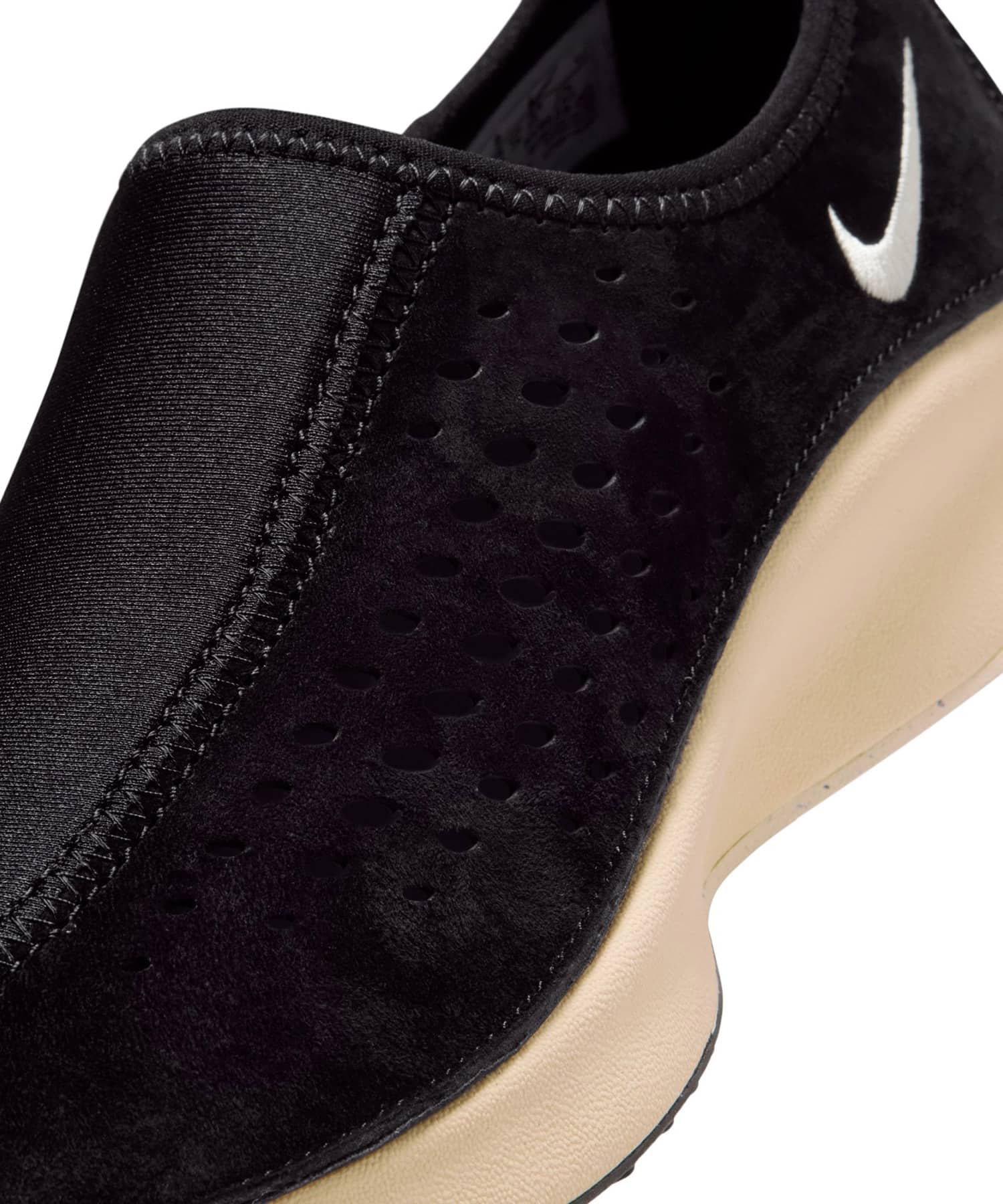 NIKE WMNS SUPERFLY MOC BLACK/MUSLINの画像