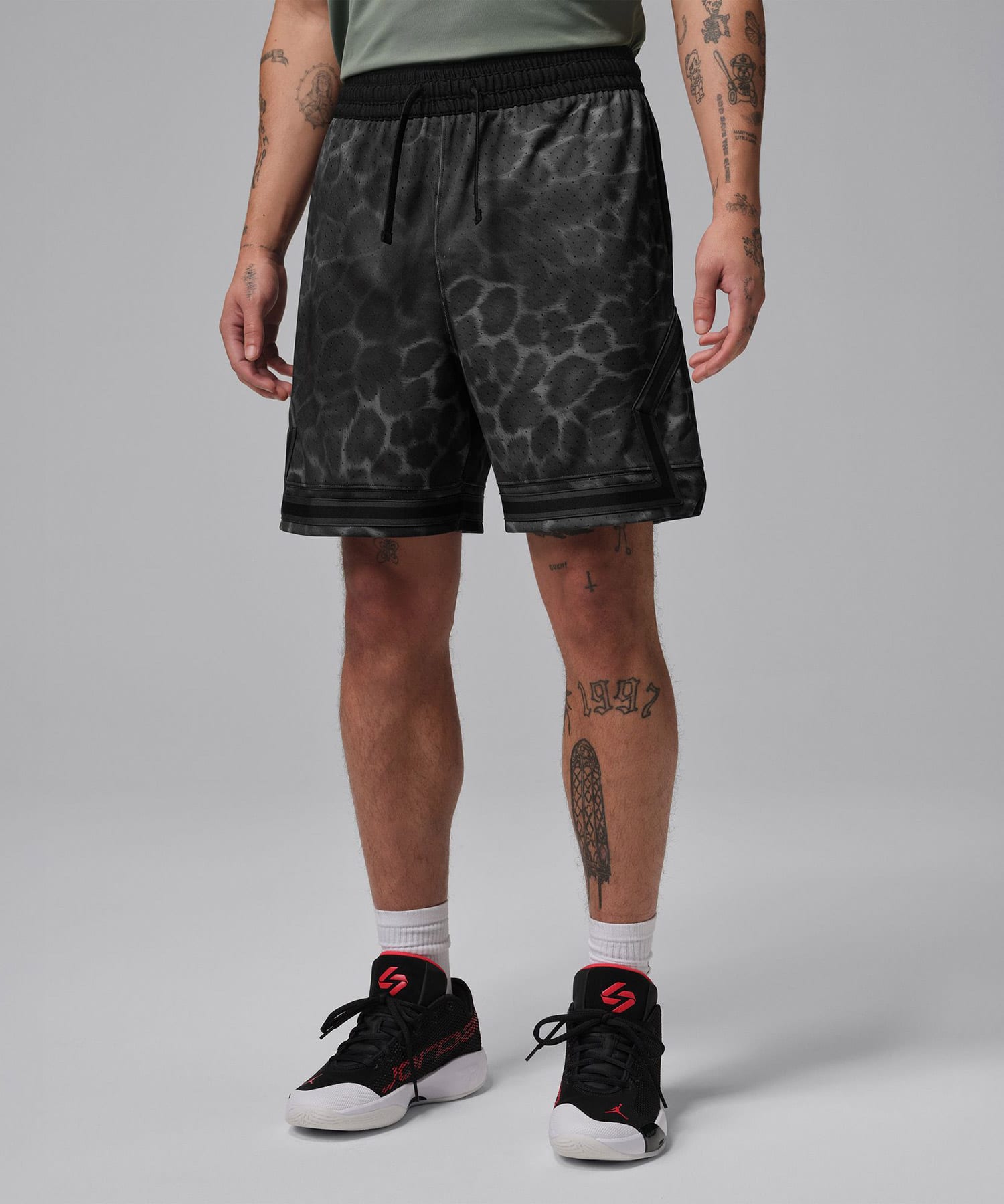 JORDAN BRAND M J DF SPT AOP DMND SHORT BLACKの画像