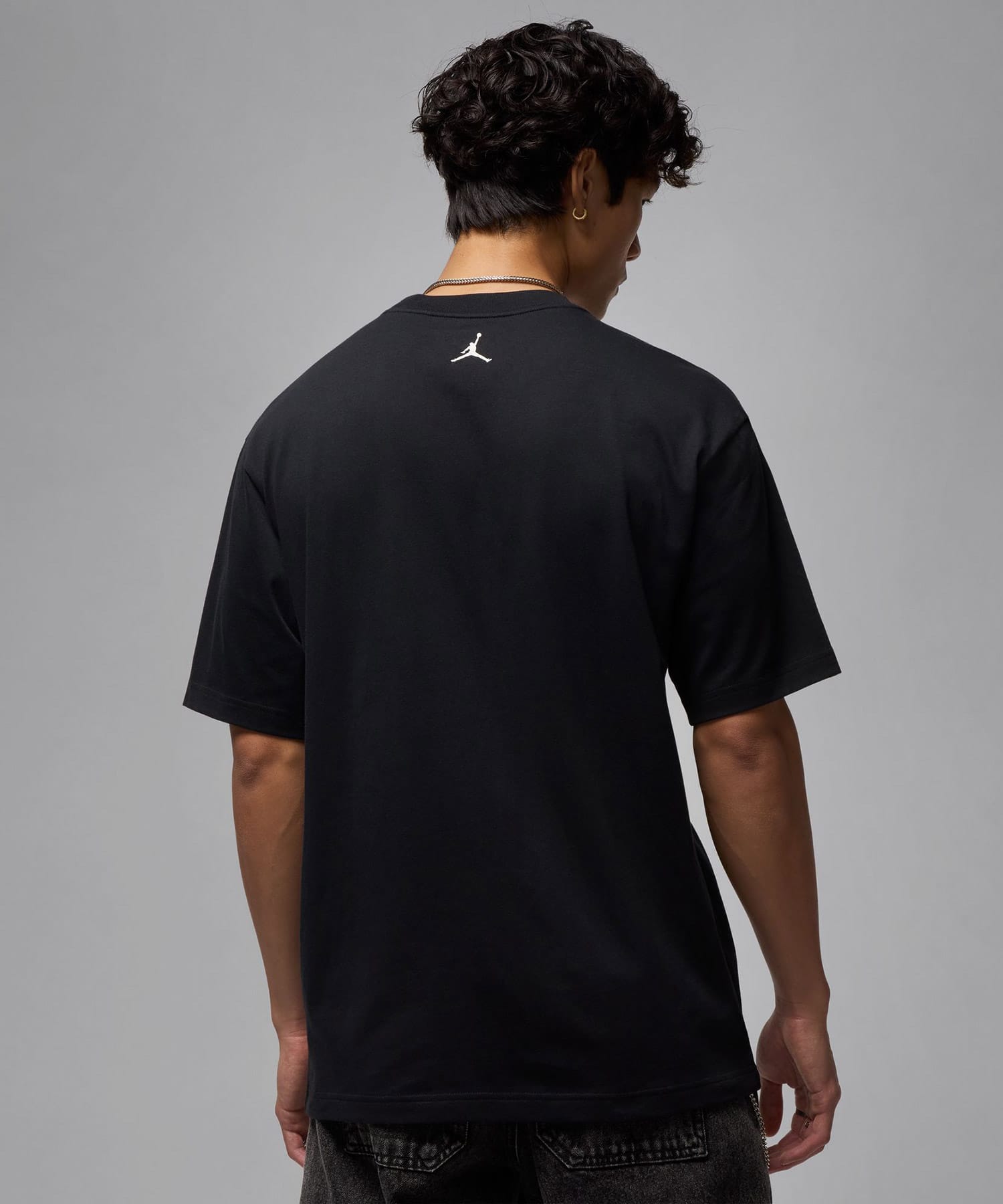 JORDAN BRAND M J NC WINGS PHOTO SS CREW BLACK/WHITEの画像