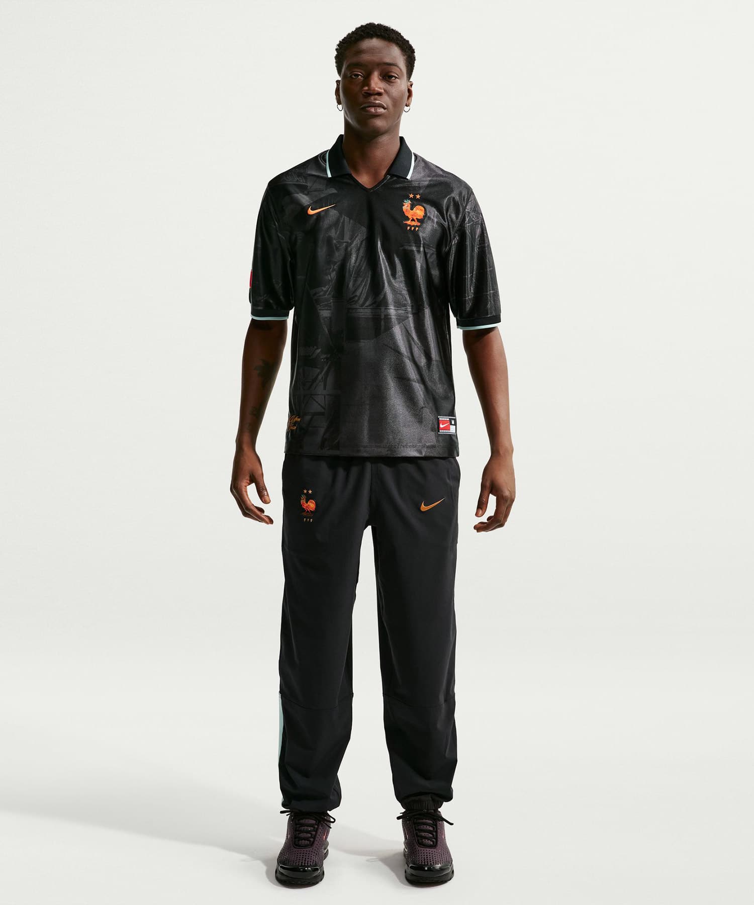 NIKE FFF M NK DF ENERGY TOP SS ANTHRACITE/IGLOO/(METALLIC COPPER) (NO SPONSOR-PLYR)の画像