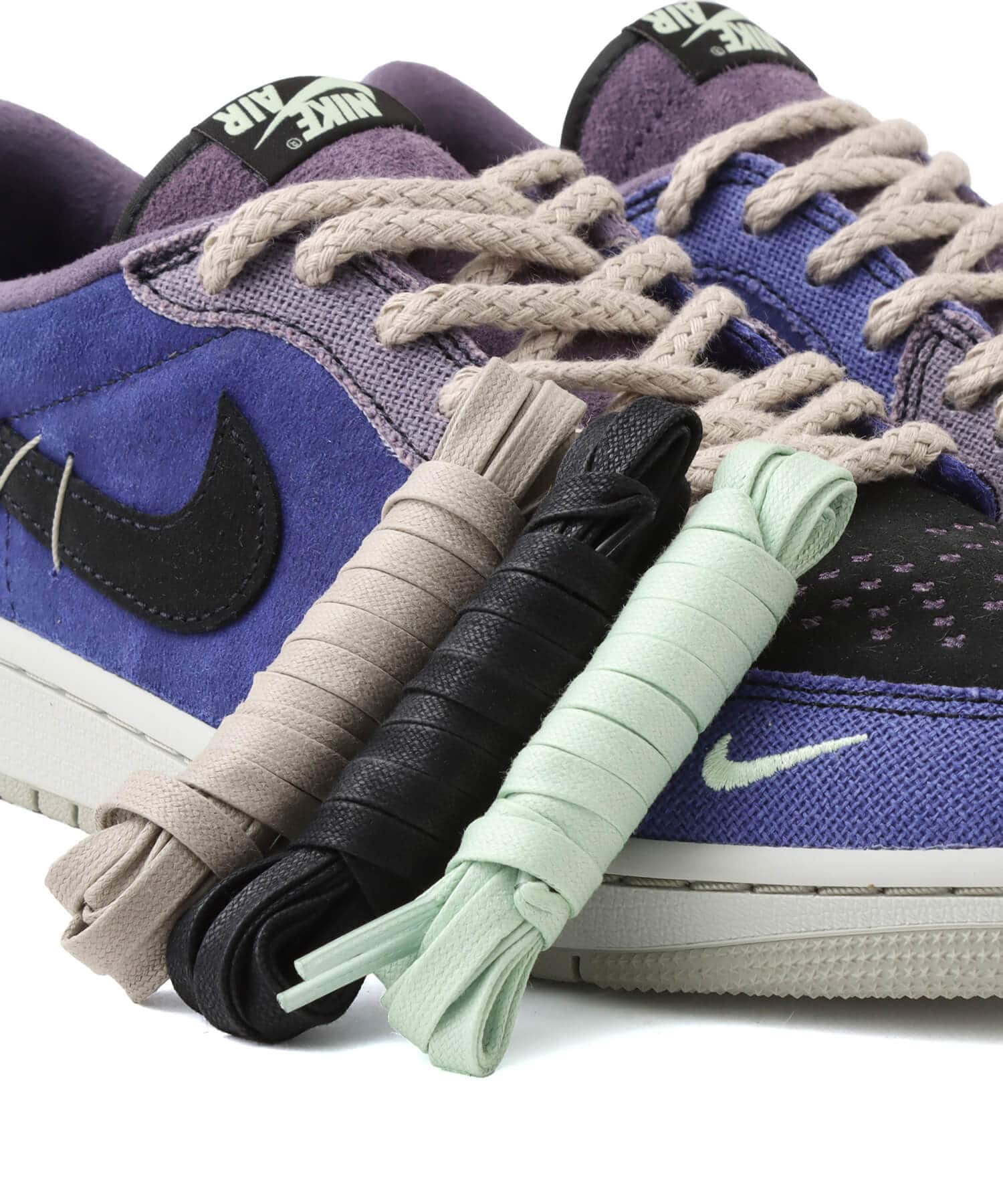 JORDAN BRAND AIR JORDAN 1 RETRO LOW OG REGENCY PURPLE/VAPOR GREEN-BLACKの画像