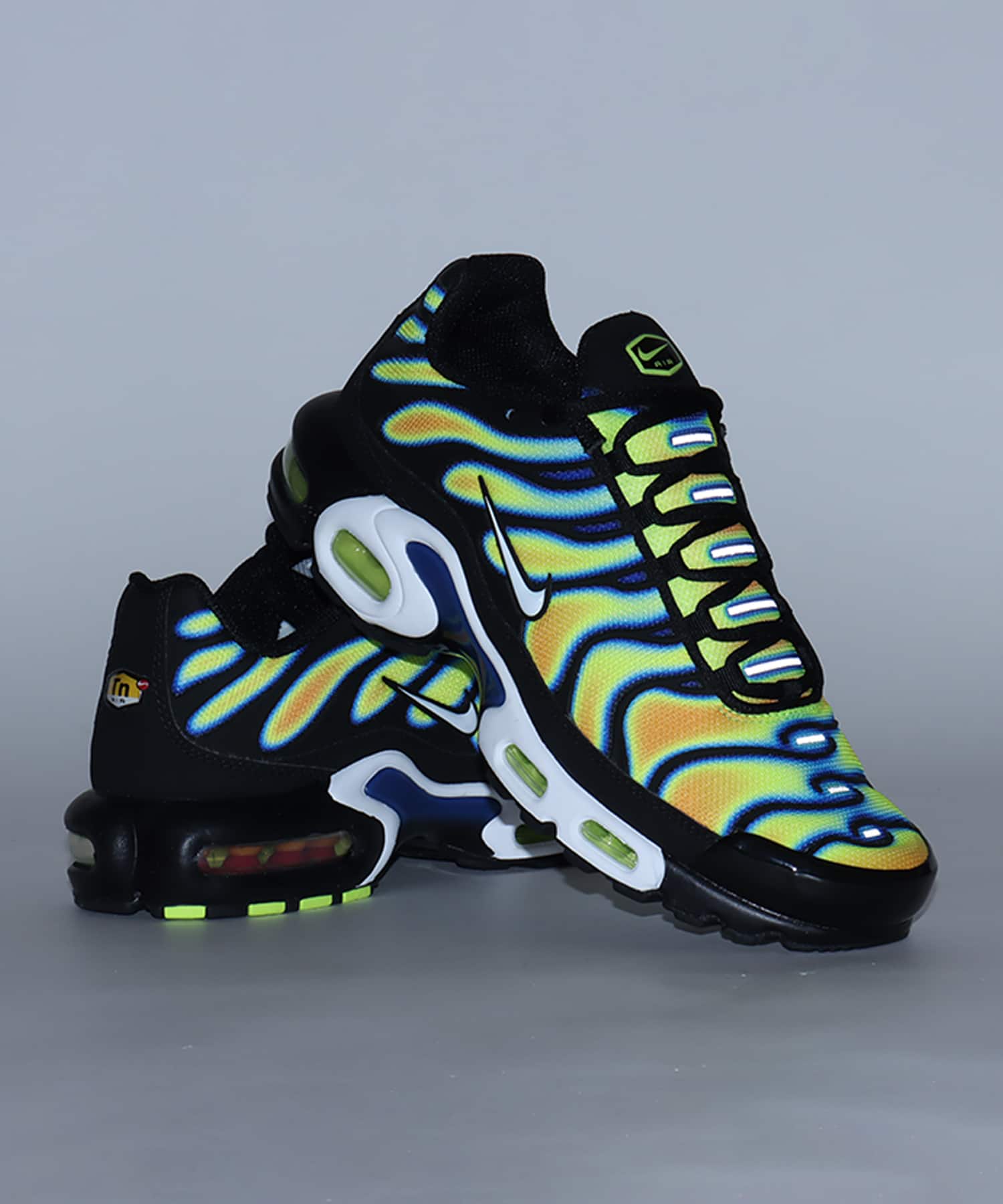 NIKE AIR MAX PLUS BLACK/WHITE-SUNDIAL-NEON YELLOWの画像