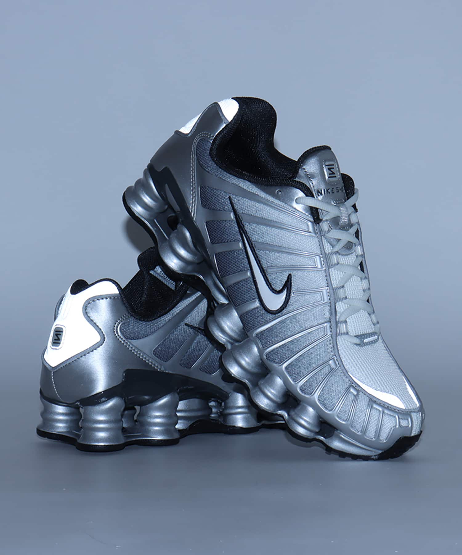 NIKE SHOX TL PRINT METALLIC SILVER/SUMMIT WHITE-WOLF GREYの画像