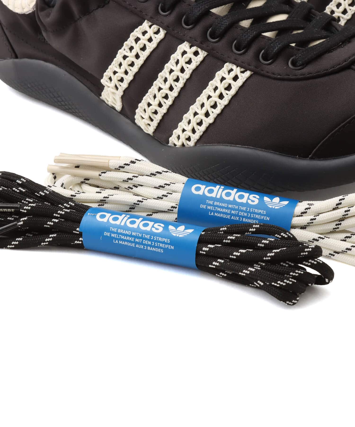 adidas WALES BONNER KARINTHA LO SATIN CBLACK/DBROWN/CREWHTの画像