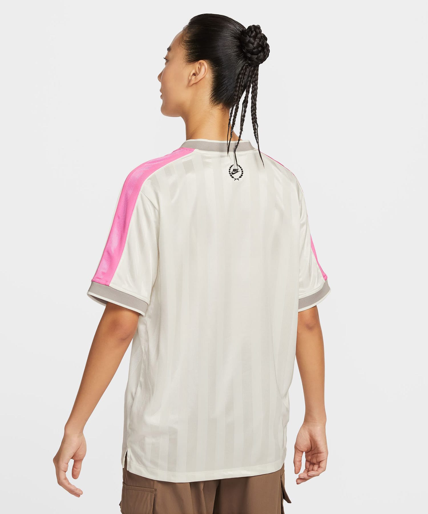 NIKE AS W NSW V NECK JERSEY SAIL/PLAYFUL PINK/COLLEGE GREY/BLACKの画像