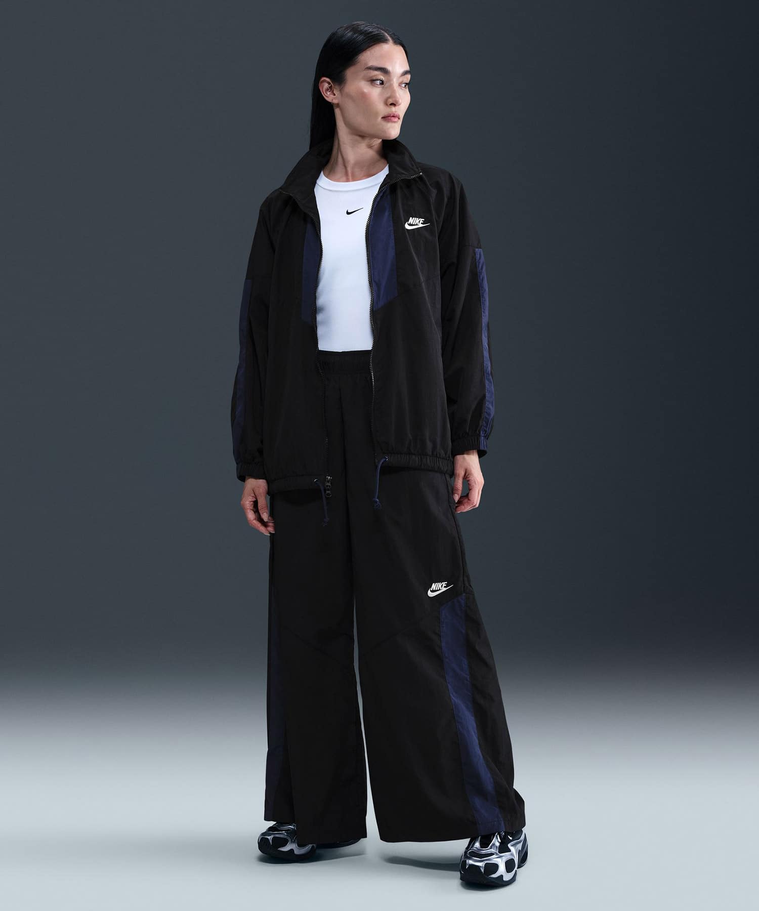NIKE AS W NSW WIDE LEG WVN PANT BLACK/MIDNIGHT NAVY/SAILの画像