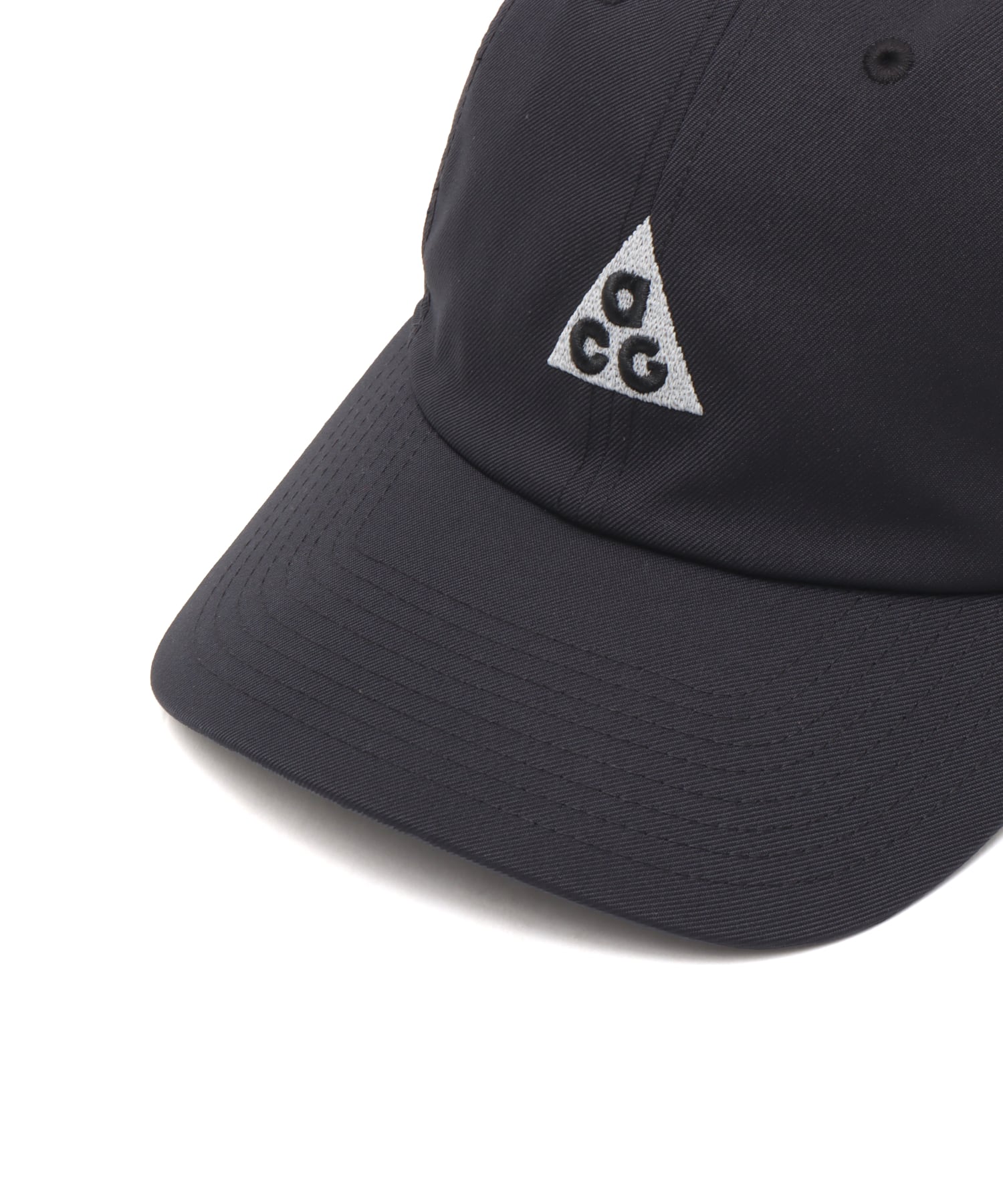 NIKE U NK CLUB CAP U CB ACG L BLACK/BLACK/BLACK/(BLACK)の画像