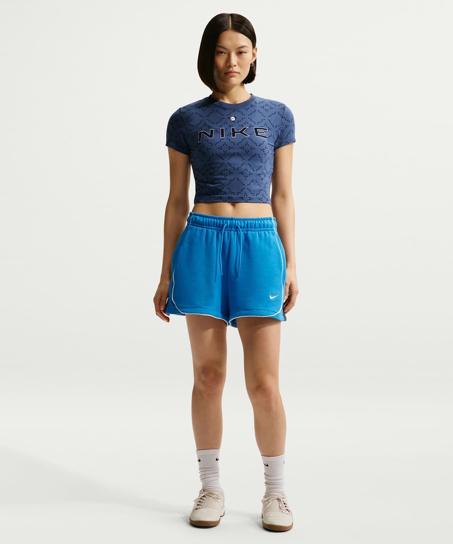 NIKE AS W NSW CHLLKNT CRP SPRTIQUE MYSTIC NAVY/OBSIDIANの画像