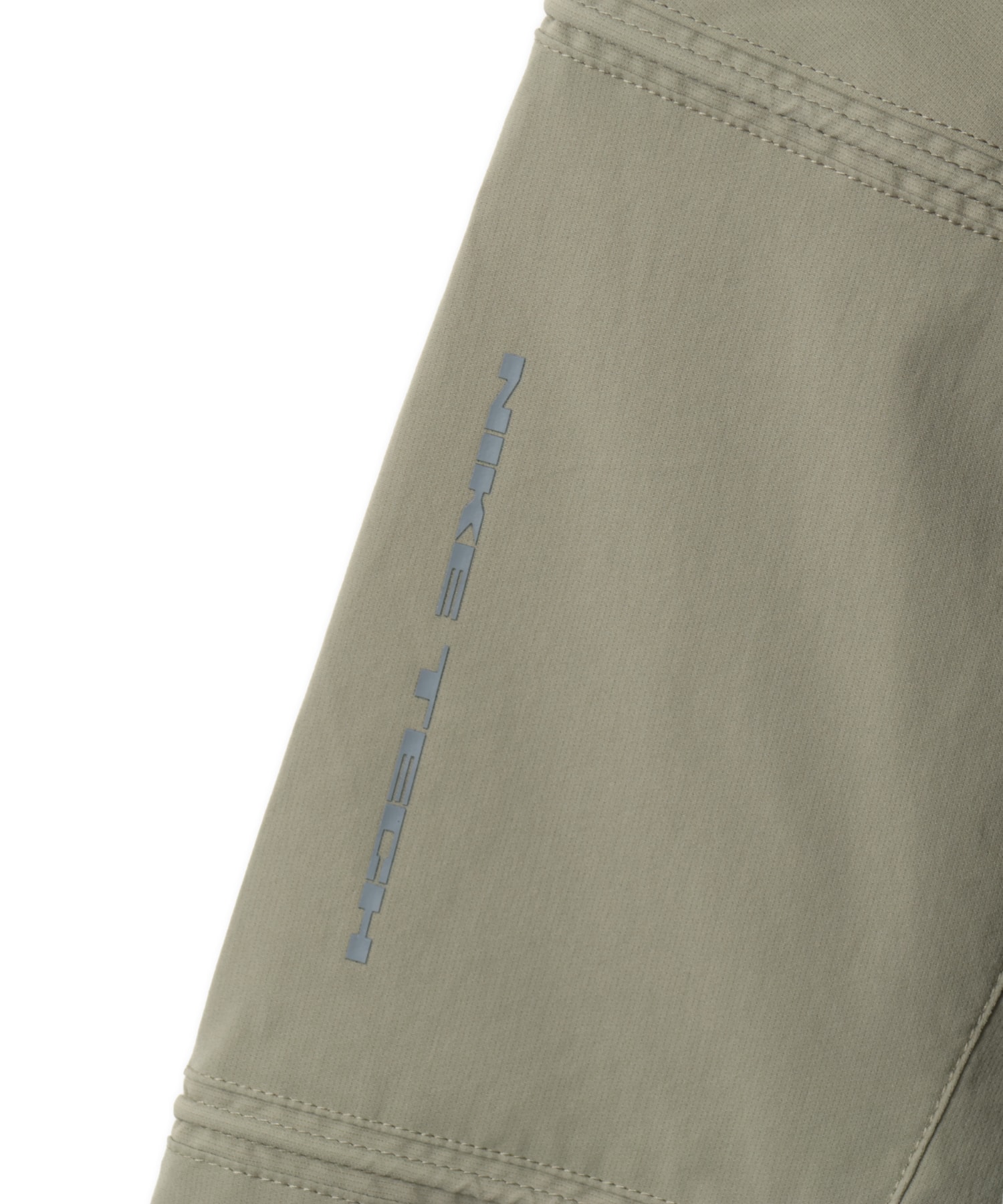 NIKE AS M NK UV TECH FZ HELIOS SUN JACKET GRAYの画像