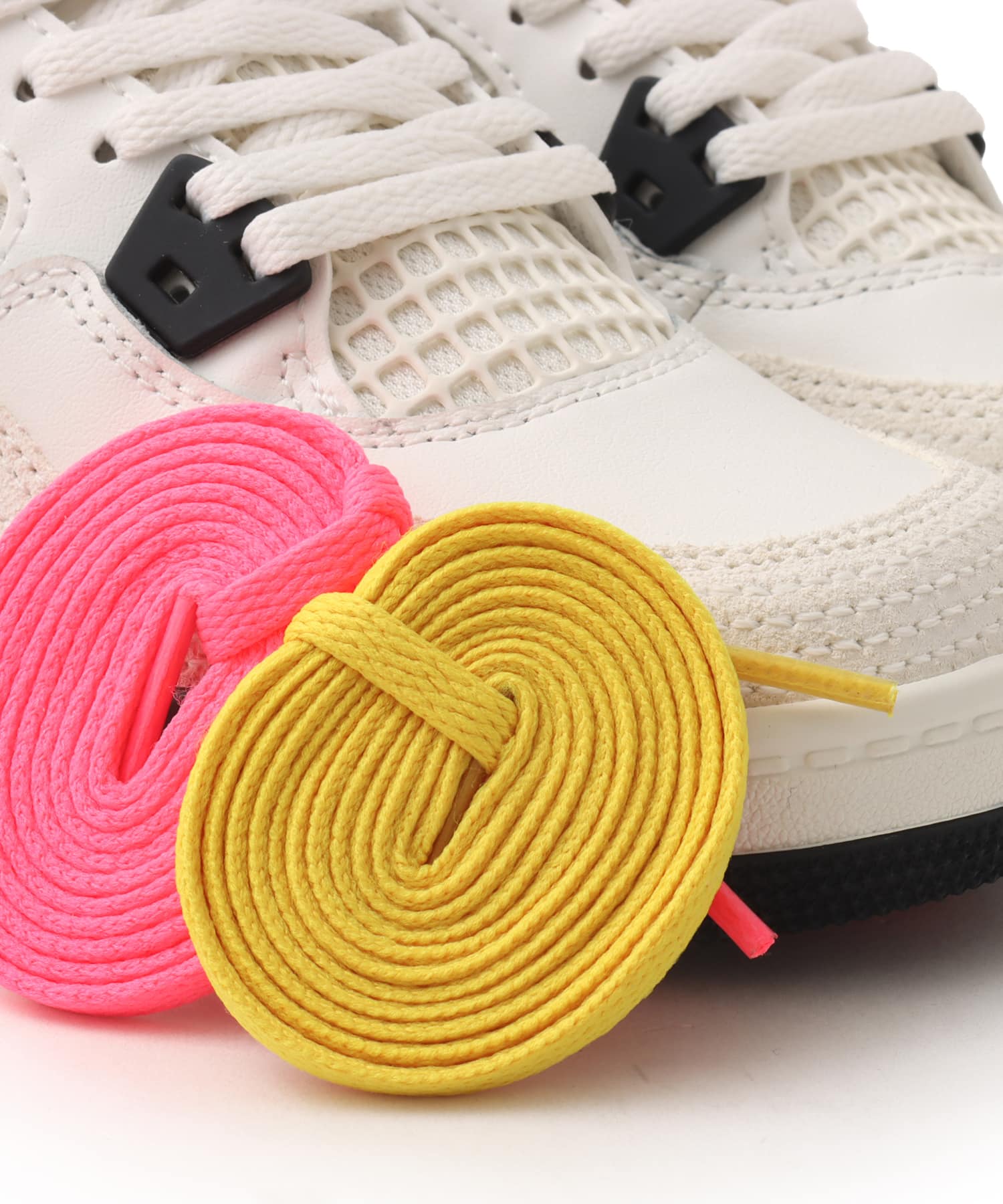 JORDAN BRAND JORDAN 4 RETRO OG FC (PS) SAIL/BLACK-UNIVERSITY REDの画像