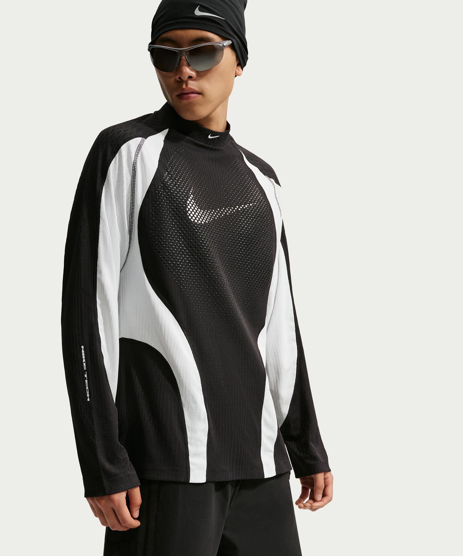 NIKE AS M NK TCH DFADV MAGNA JERSEY BLACKの画像