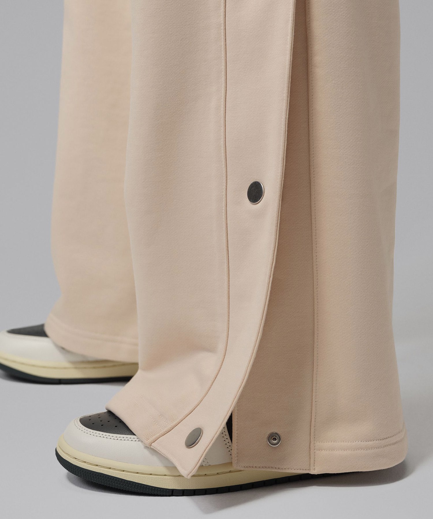 JORDAN BRAND AS W J FLT FLC FT SNPBTM  WNGS WHITEの画像
