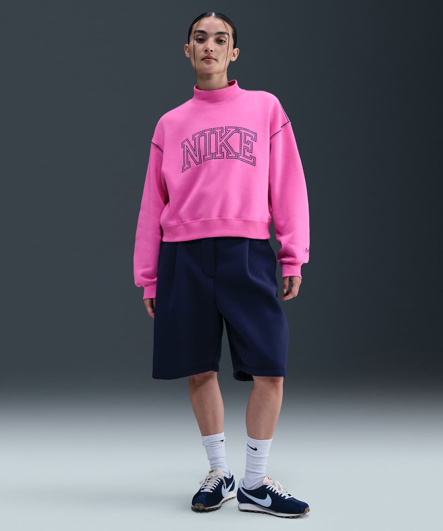 NIKE AS W NSW PHNX FLC LOGO MOCK NE PLAYFUL PINKの画像