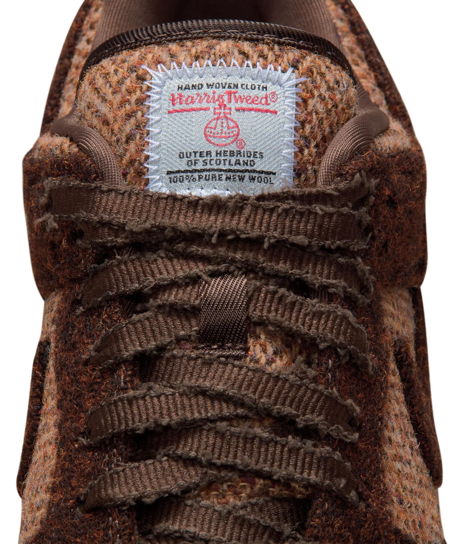 NIKE W DUNK LOW QS x Harris Tweed® SESAME/BAROQUE BROWN-VIOLET MISTの画像