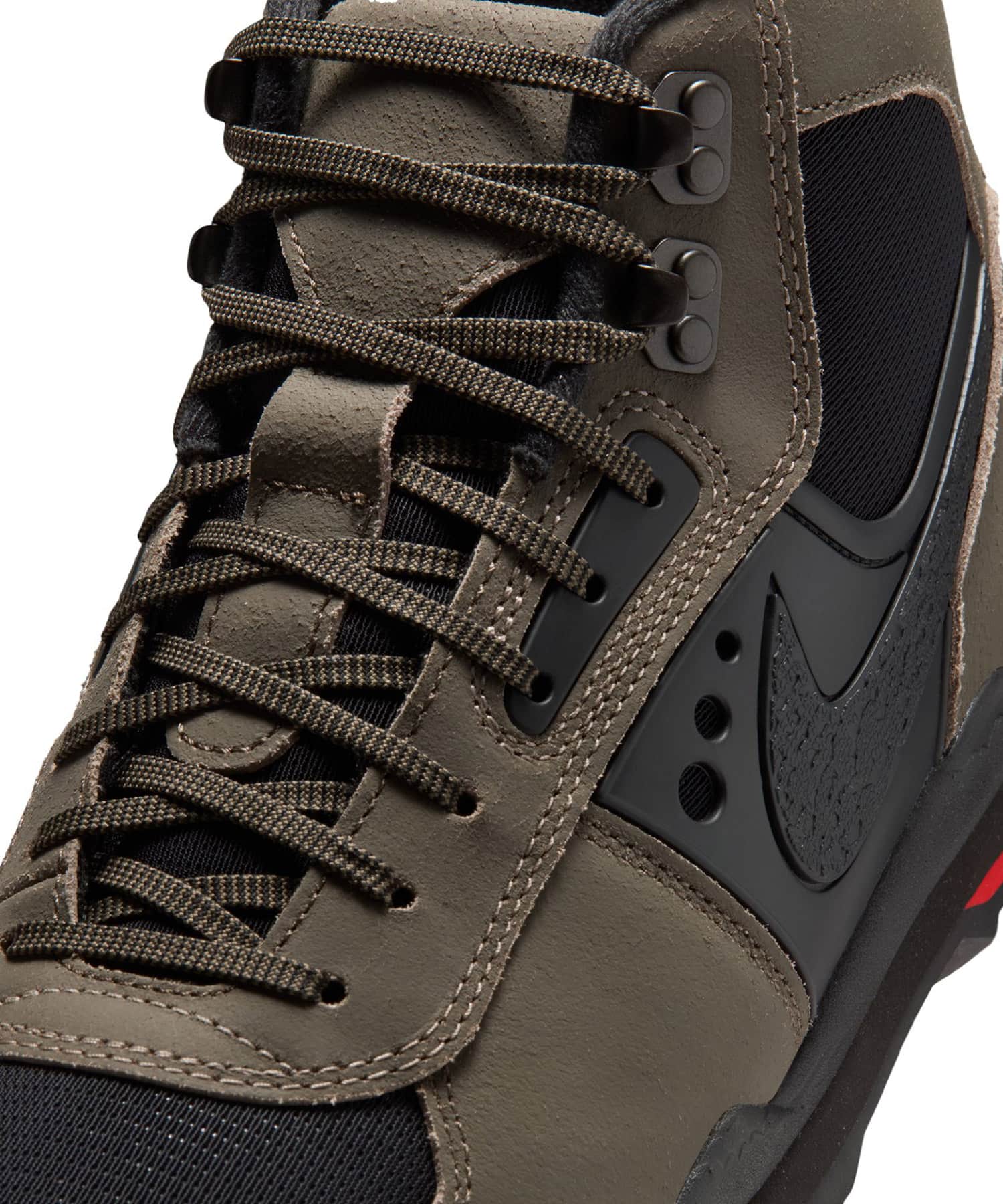 NIKE BLTRO QS OLIVE KHAKI/BLACK-UNIVERSITY REDの画像