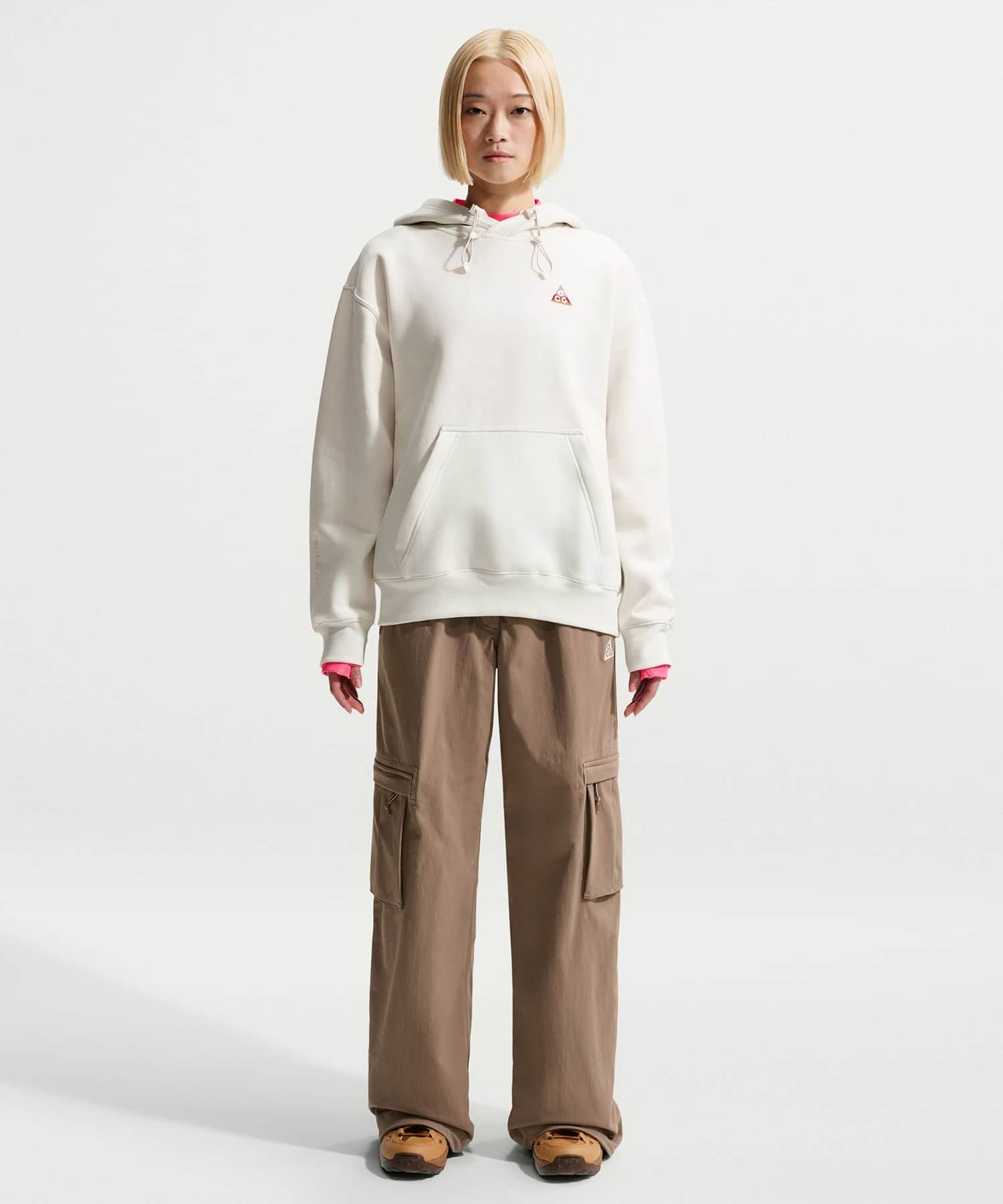 NIKE AS U ACG TUFF CNY FLC HD PO IVORYの画像