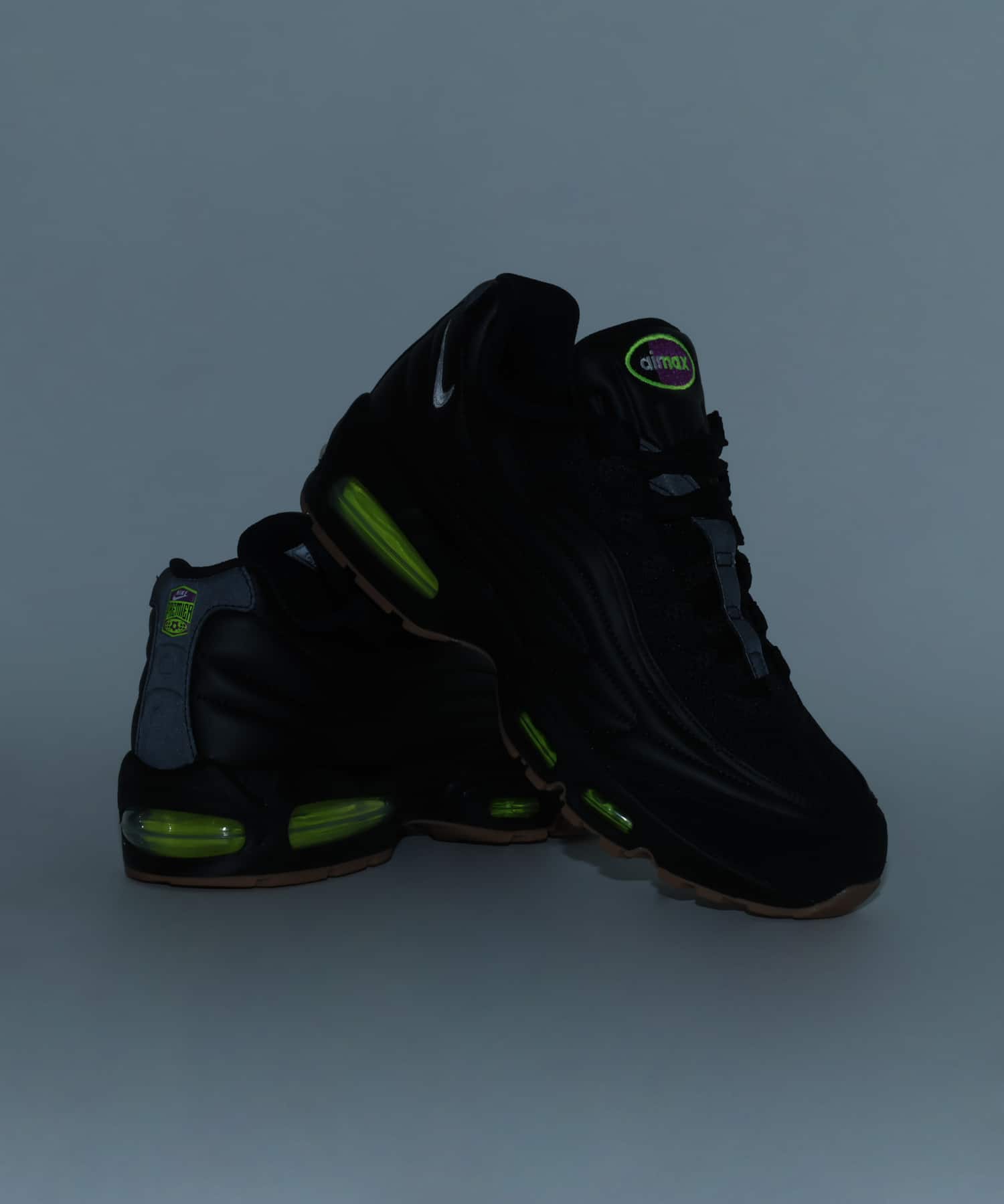 NIKE AIR MAX 95 BB PRM BLACK/WHITE-GUM MED BROWN-VOLTの画像
