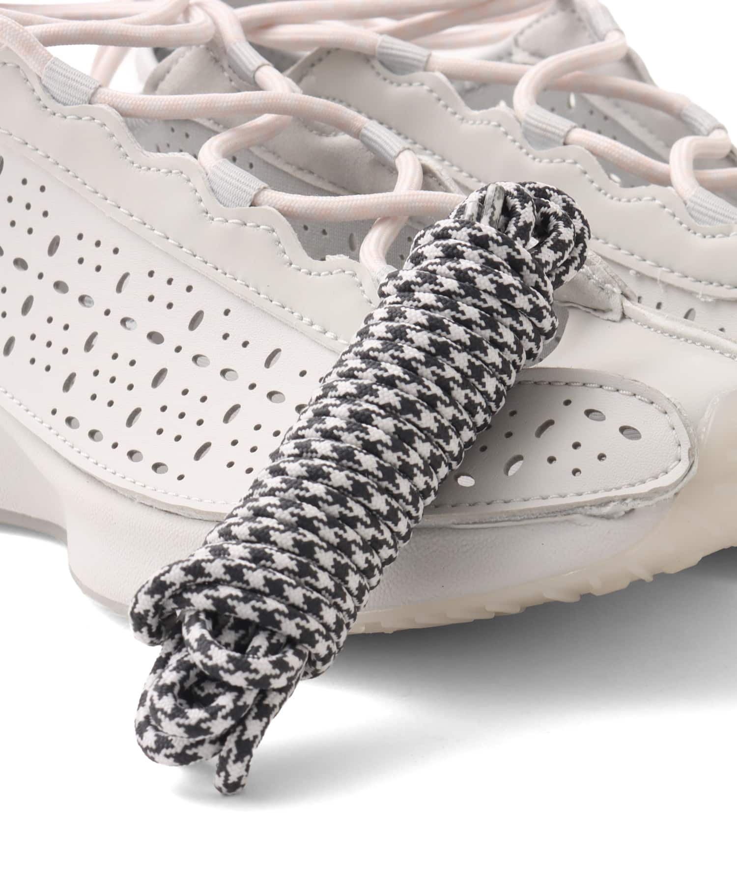 NIKE WMNS SUPERFLY FMME VAST GREY/BARELY ROSE-PHOTON DUSTの画像