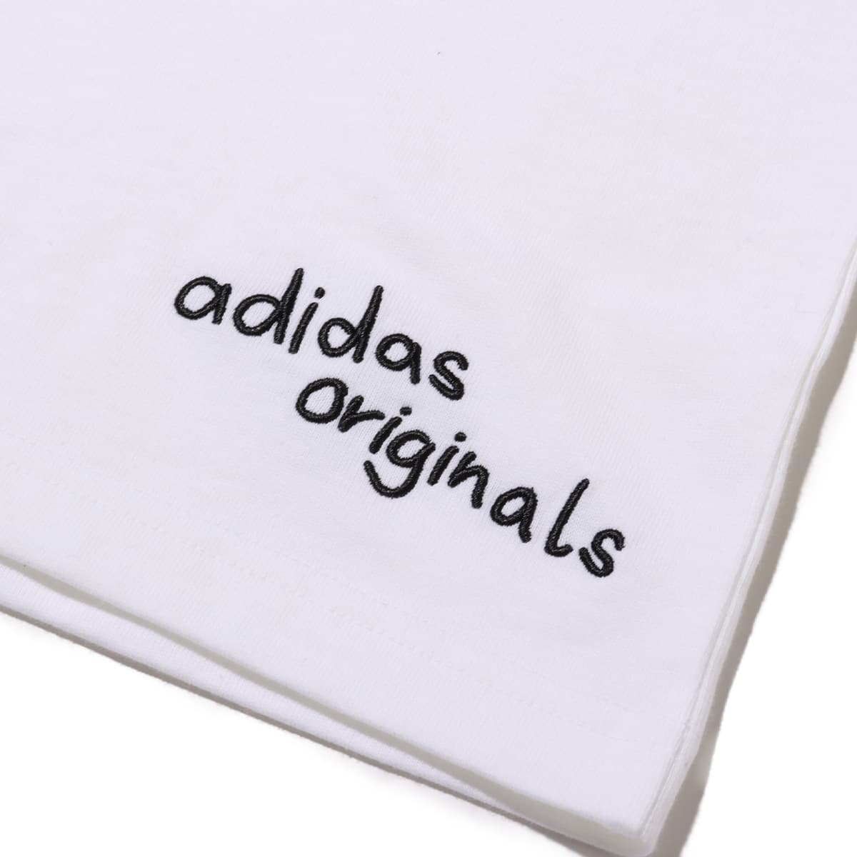 adidas ADI PIC TEE WHITEの画像