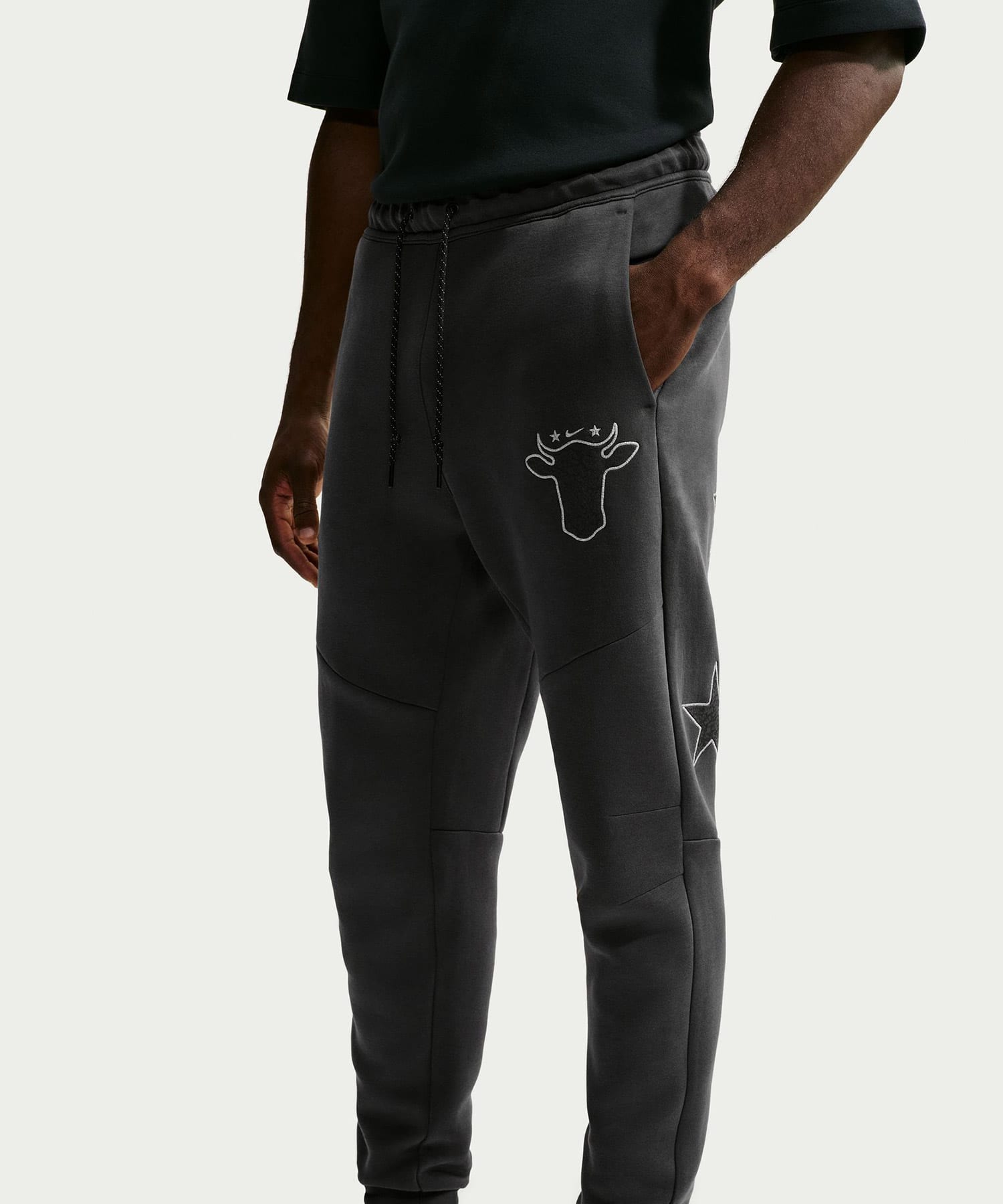 NIKE M NRG WAGYU TECH FLC JGGR DARKGRAYの画像