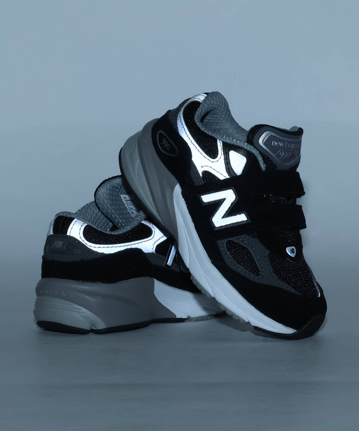 New Balance IV990BK6 BLACKの画像