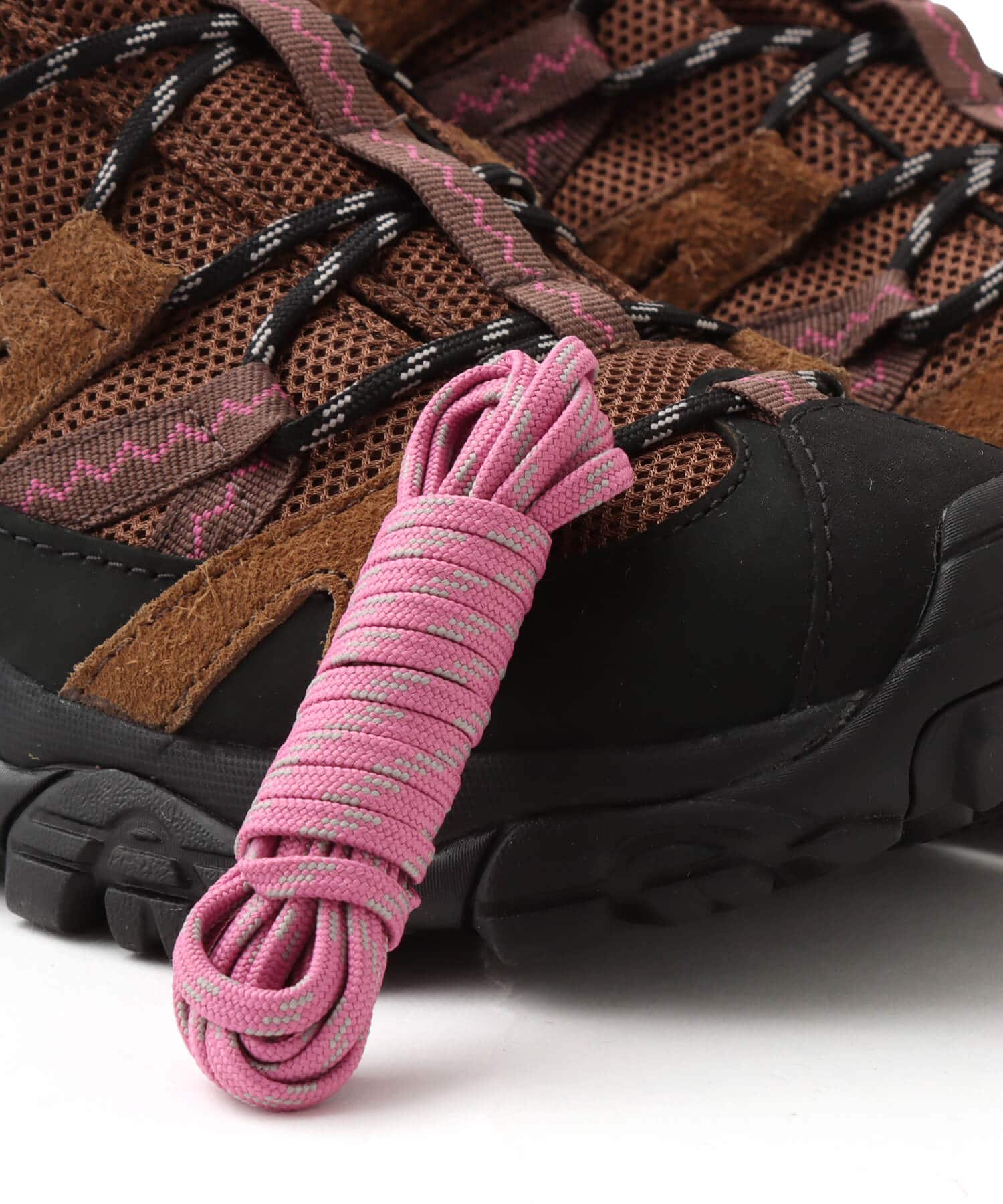 MERRELL MOAB 2 SIREN x GRAMICCI Dark Earthの画像