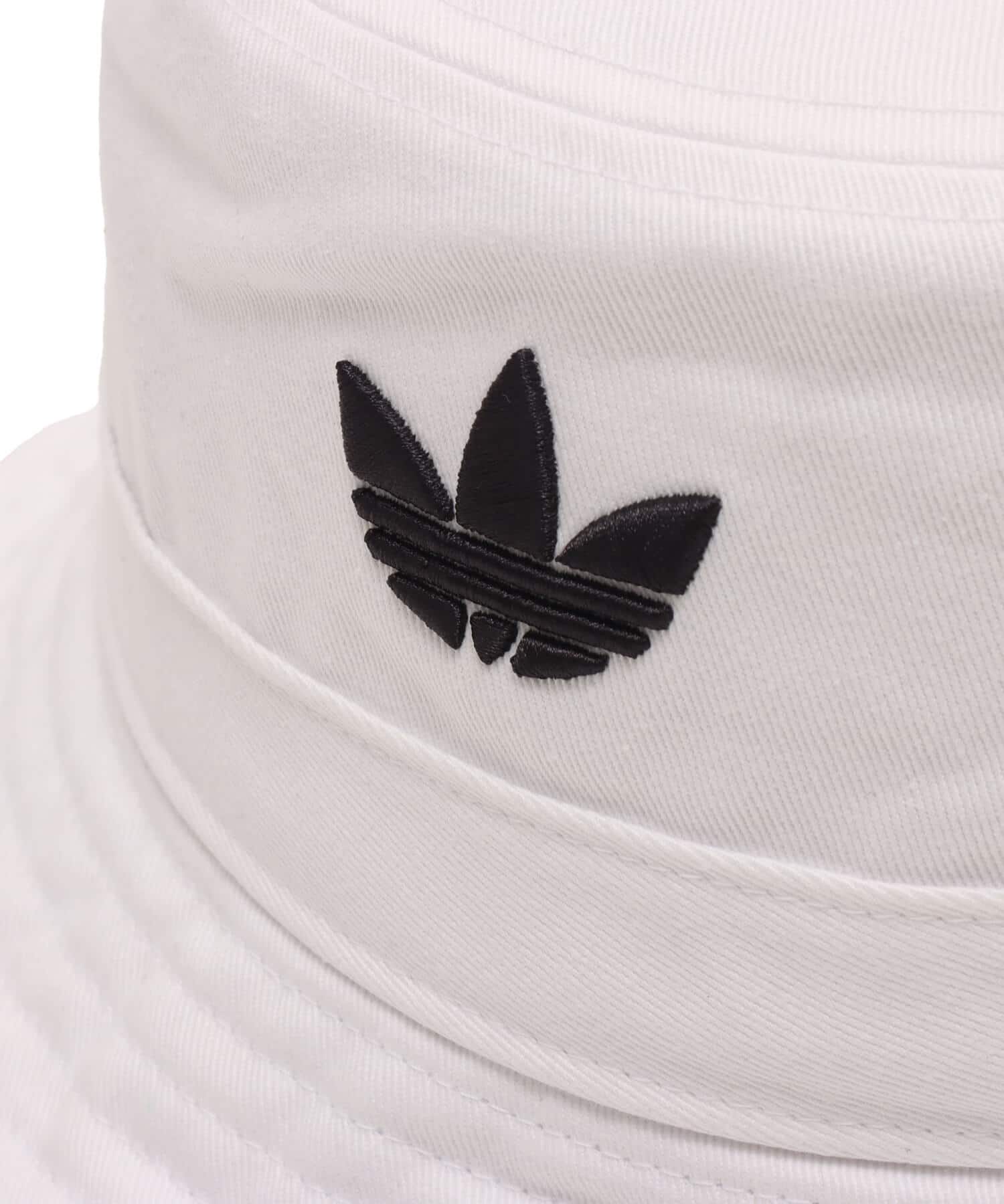 adidas ADICOLOR BUCKET ホワイトの画像