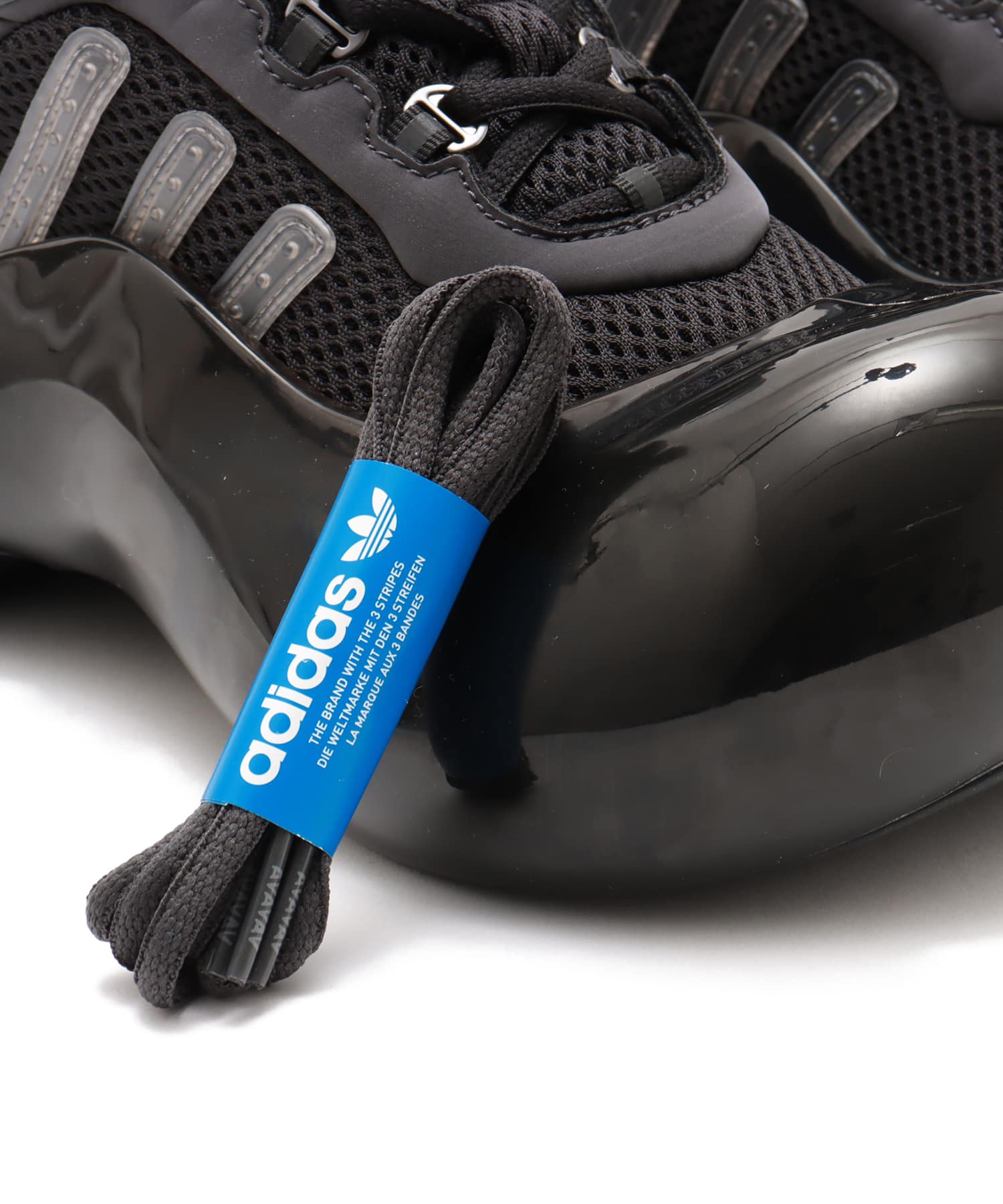 adidas by Avavav MOONRUBBER CORE BLACK/UTILITY BLACK/UTILITY BLACKの画像
