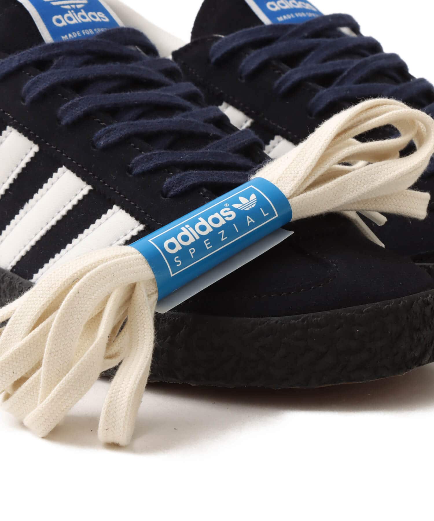 adidas MUNCHEN II SPZL SUPCOL/CBLACK/GUMM2の画像