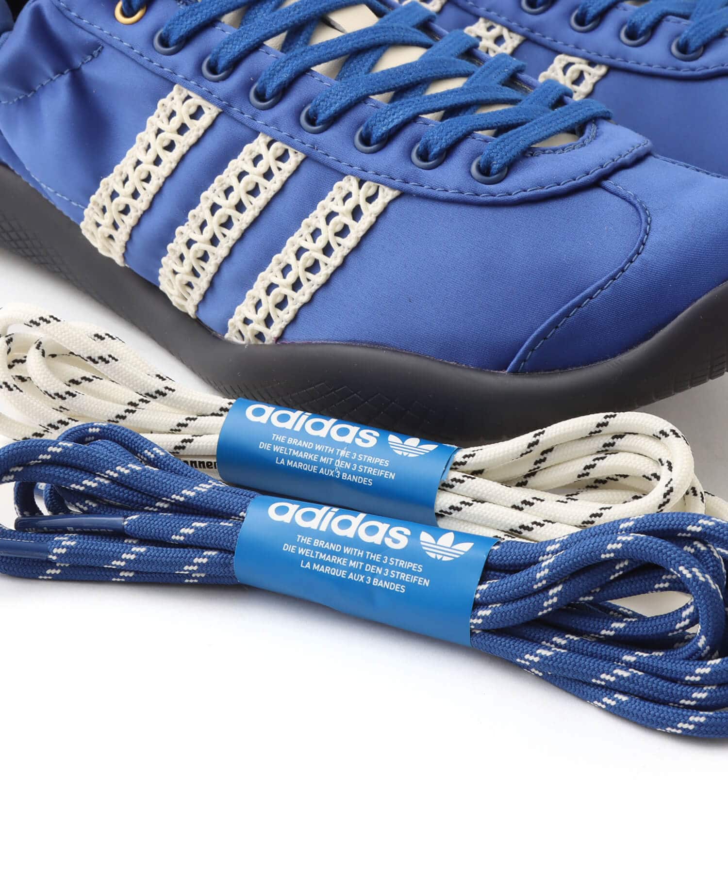 adidas WALES BONNER KARINTHA LO SATIN SUPCOL/CREWHT/BLUEの画像