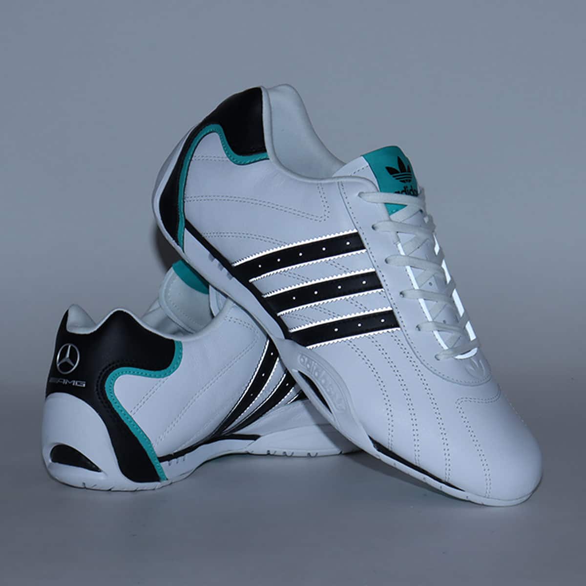 adidas ADIRACER LO Mercedes AMG PETRONAS F1 TEAM FOOT WEAR WHITE/CORE BLACK/SILVER METALLICの画像